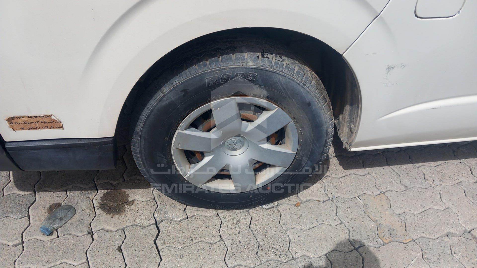2013 TOYOTA HIACE VIN: JTGJX02P6D0049366