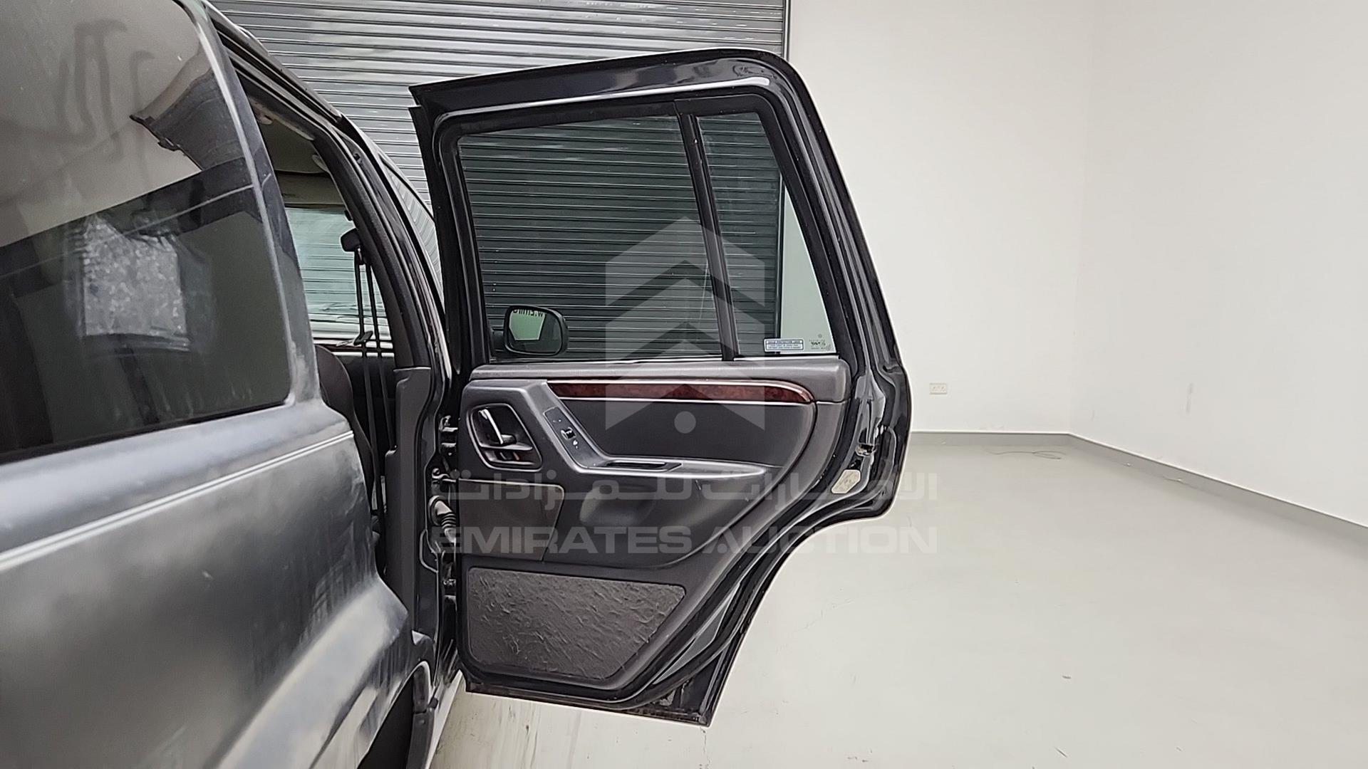 2000 JEEP GRAND CHEROKEE VIN: 1J4GWB8N5YY131019