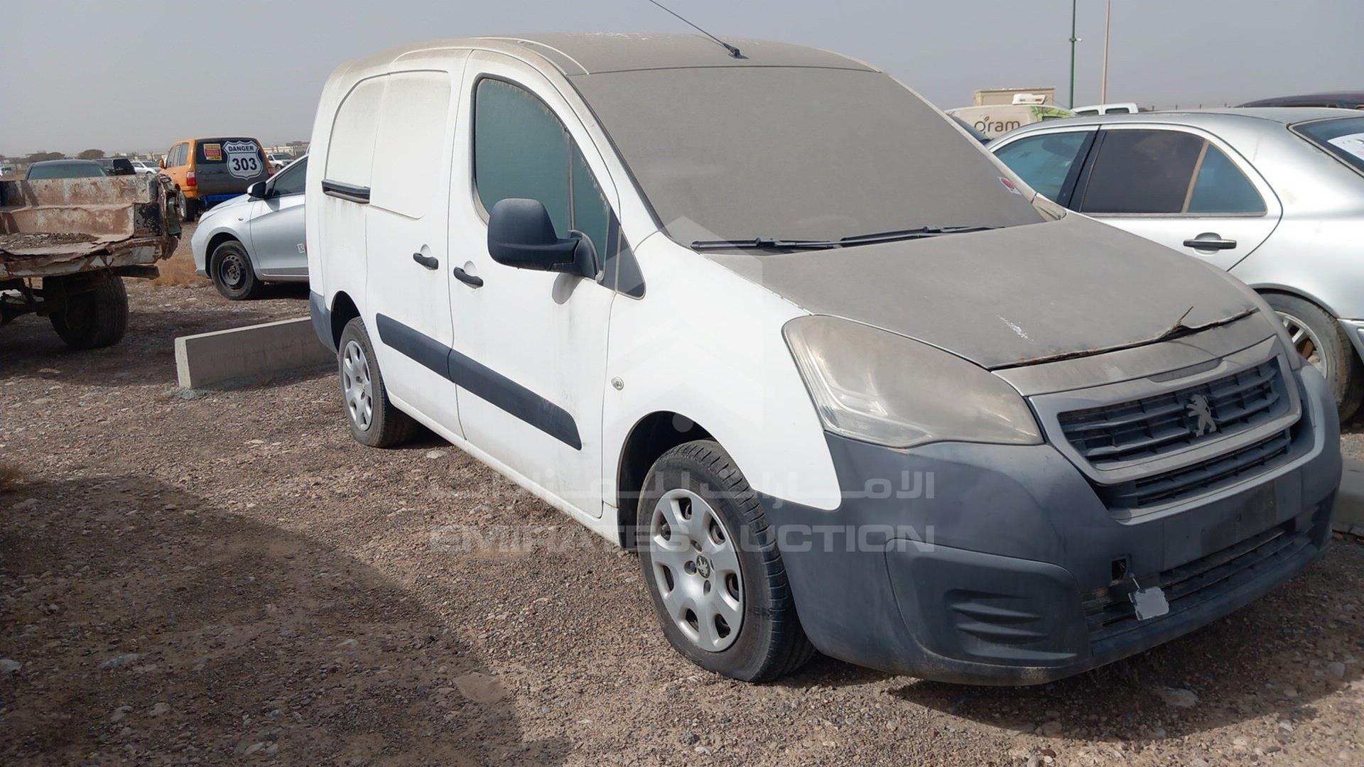 2017 PEUGEOT PARTNER VIN: VF37ENFU8HJ509062