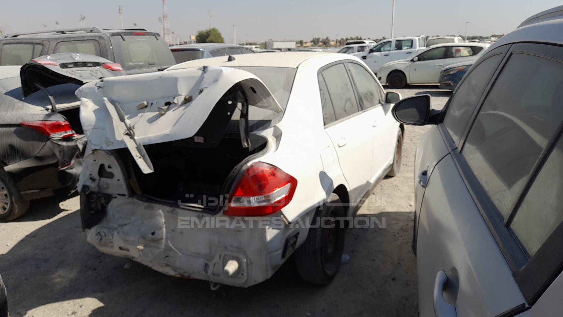 2008 NISSAN TIIDA VIN: JN1CC11C28T010559