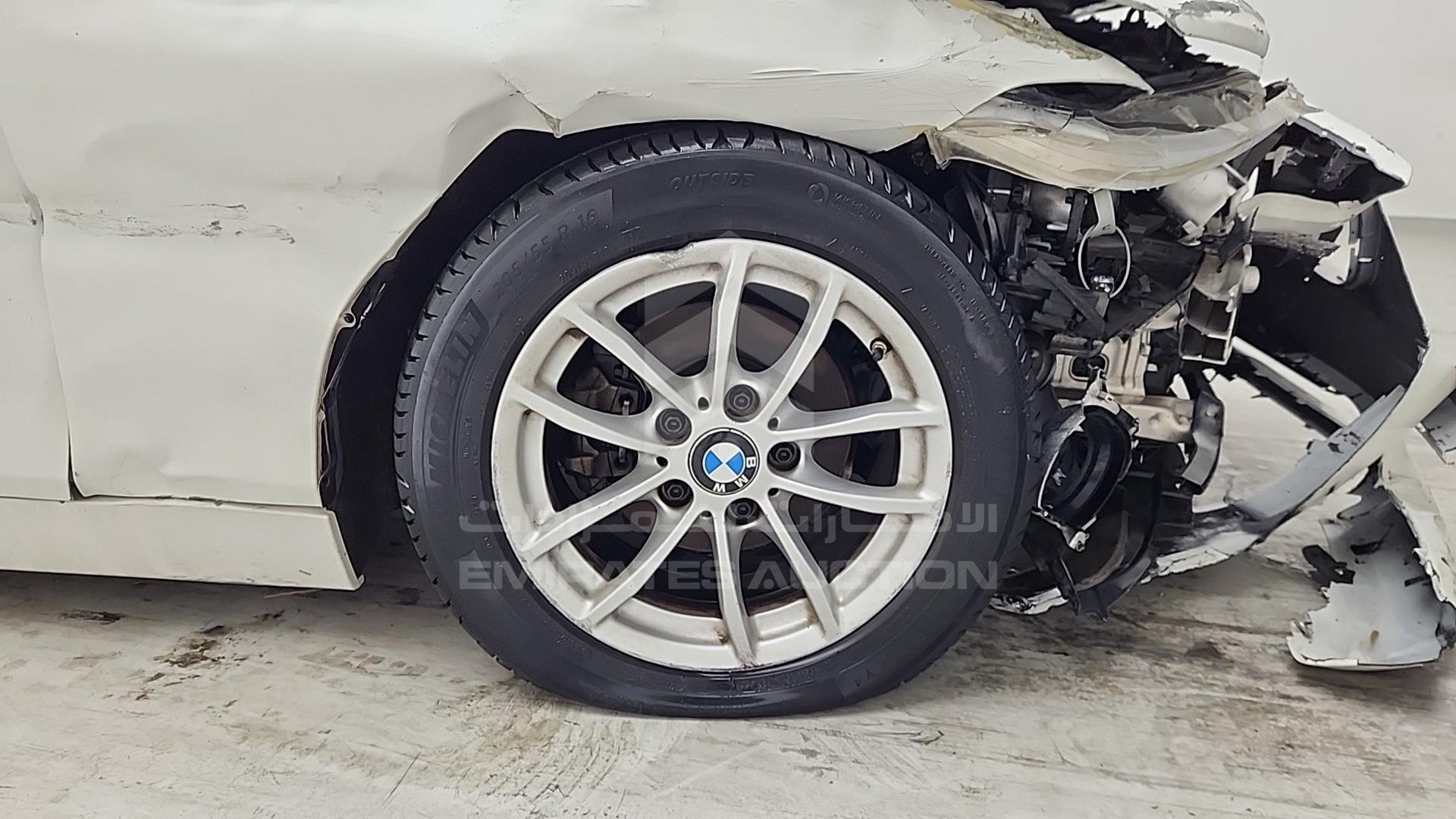 2013 BMW 116 I VIN: WBA1A1107DVV15721