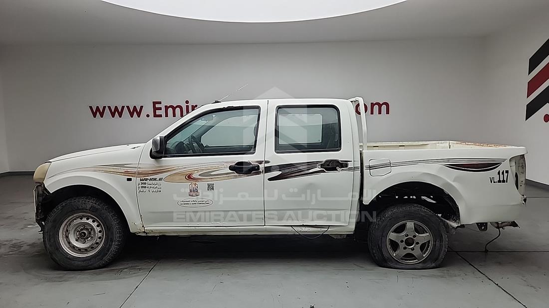 جريت وال Wingle 2013 — الزاوية الأمامية اليسرى — صورة 6