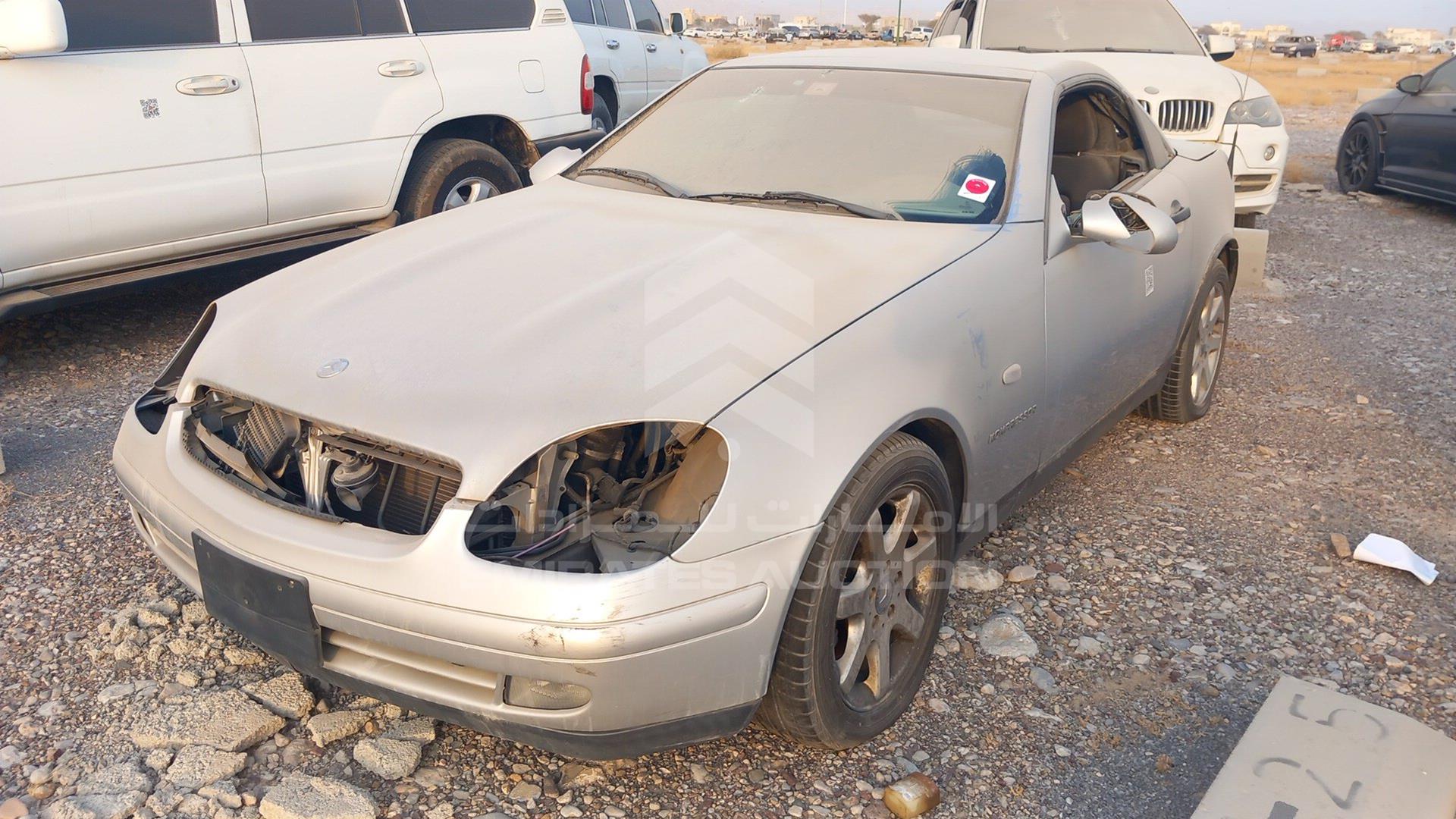 2000 MERCEDES CLK 230 VIN: WDB1704471F138252