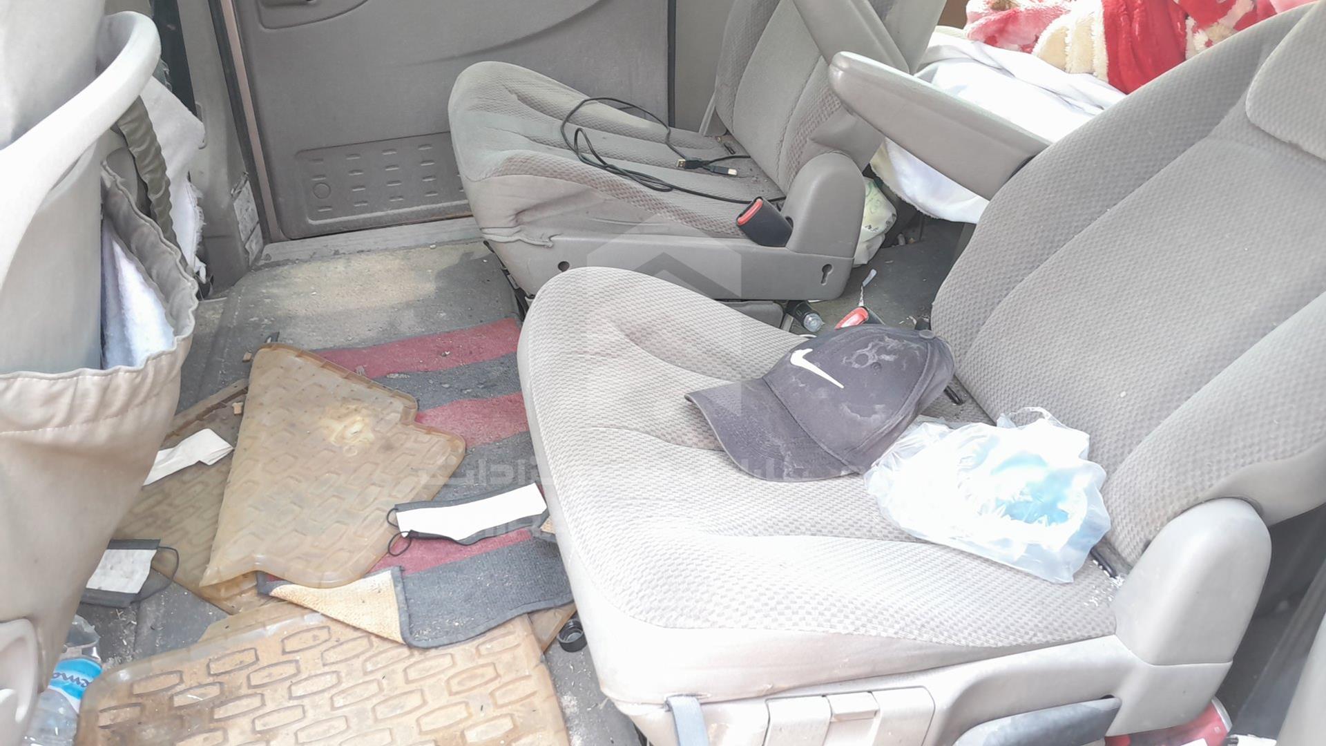 2005 CHRYSLER GRAND VOYAGER VIN: 1C8GY45RX5Y556913