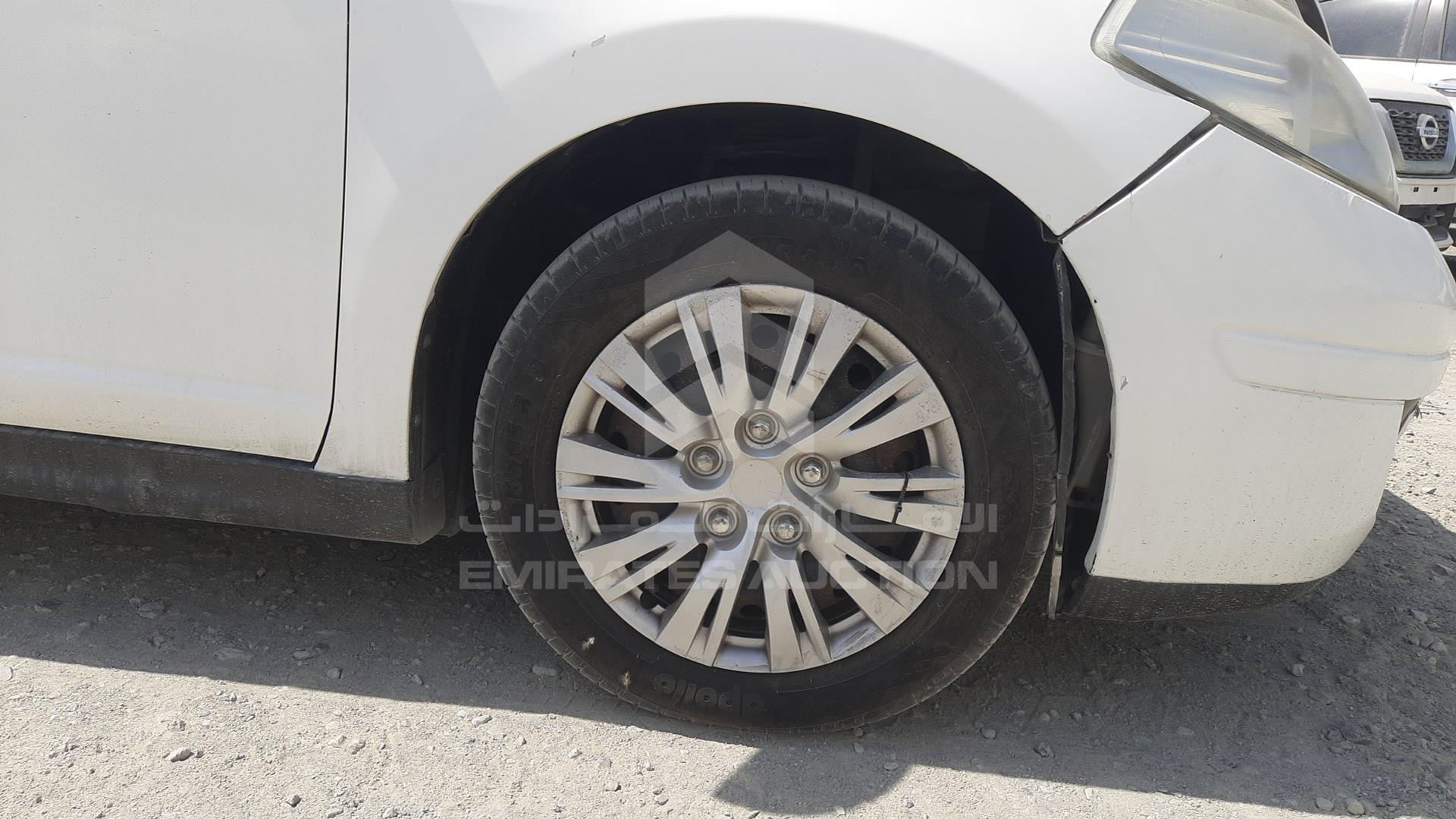 2011 NISSAN TIIDA VIN: 3N1BC1A68BL356889