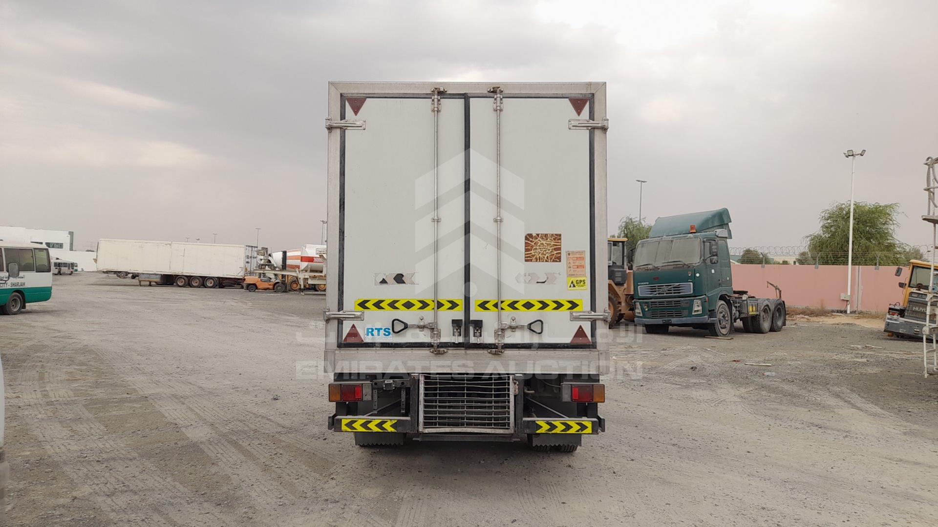 2017 ISUZU NPR VIN: JAAKP34H4H7P07991