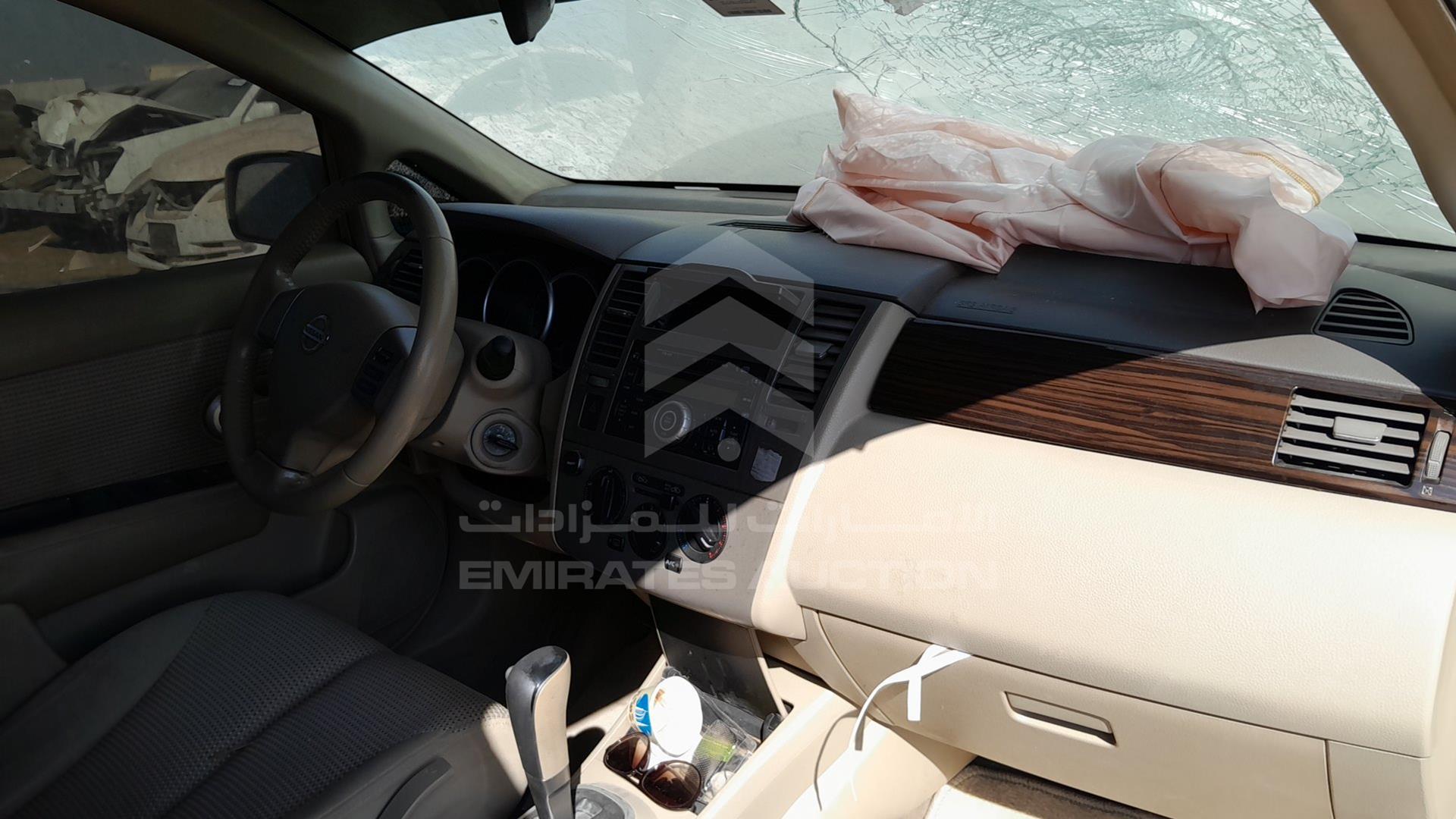 2011 NISSAN TIIDA VIN: 3N1BC1A80BL369878