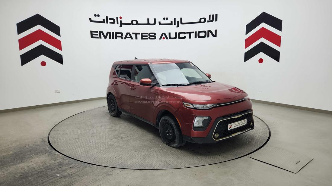 2021 Kia Soul — Front Right Angle — Photo 13
