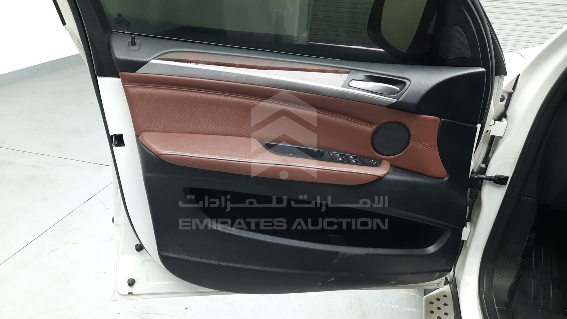 2011 BMW X5 VIN: WBAZV410XBL451434