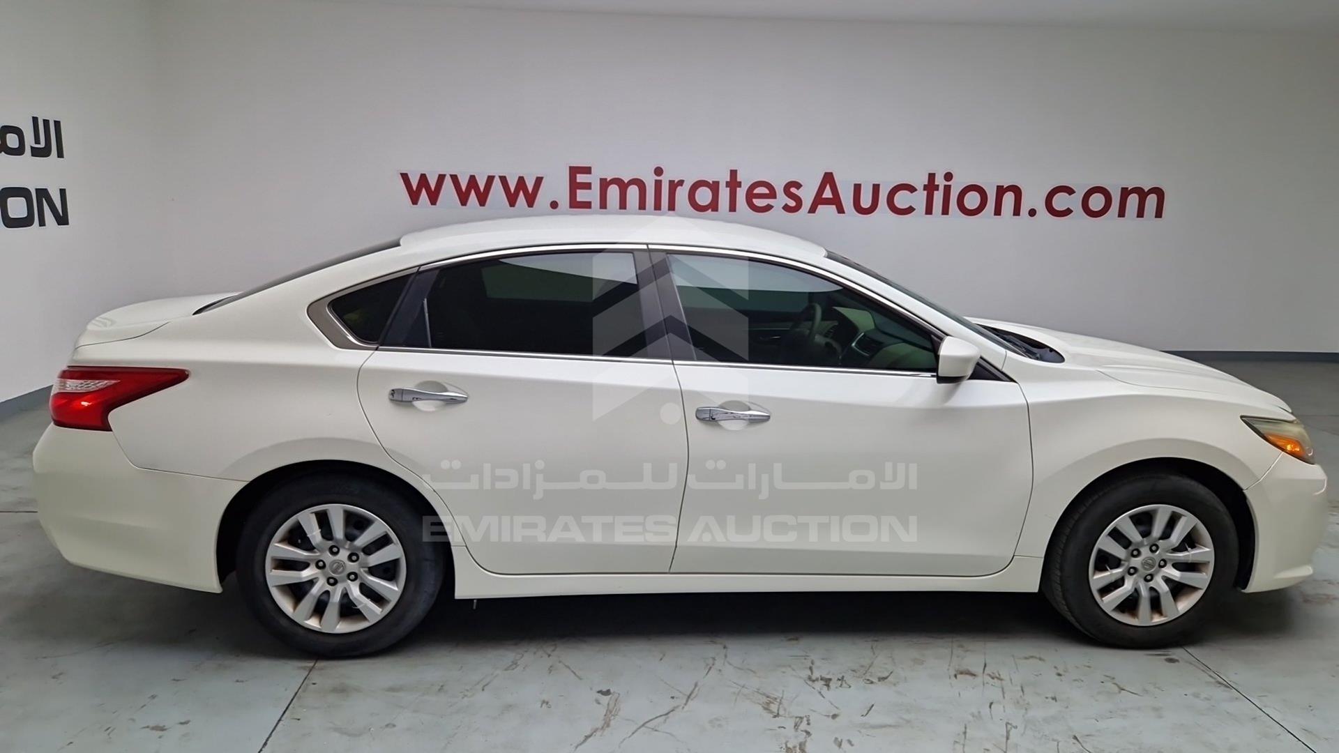 2017 NISSAN ALTIMA VIN: 1N4AL3A90HC101419