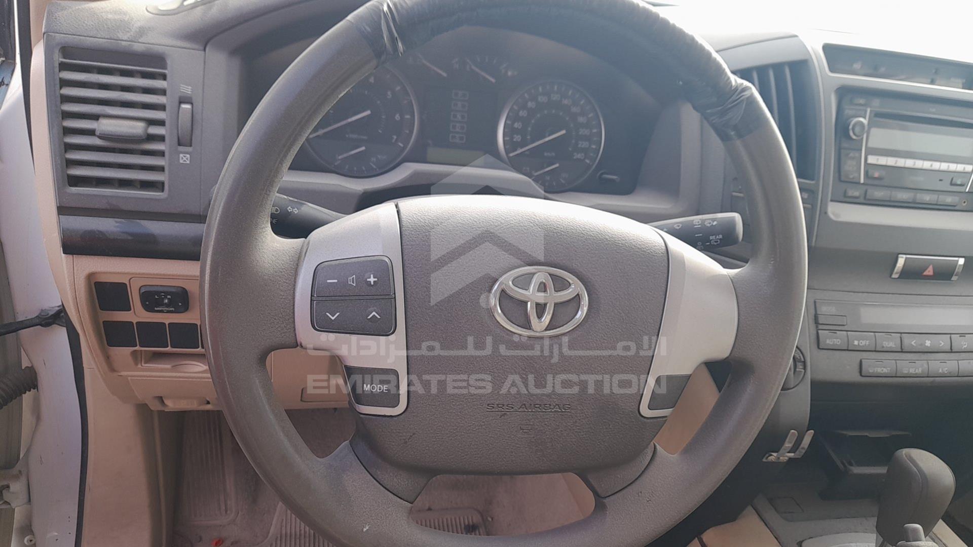 2014 TOYOTA LAND CRUISER VIN: JTMDU09J1E5082266