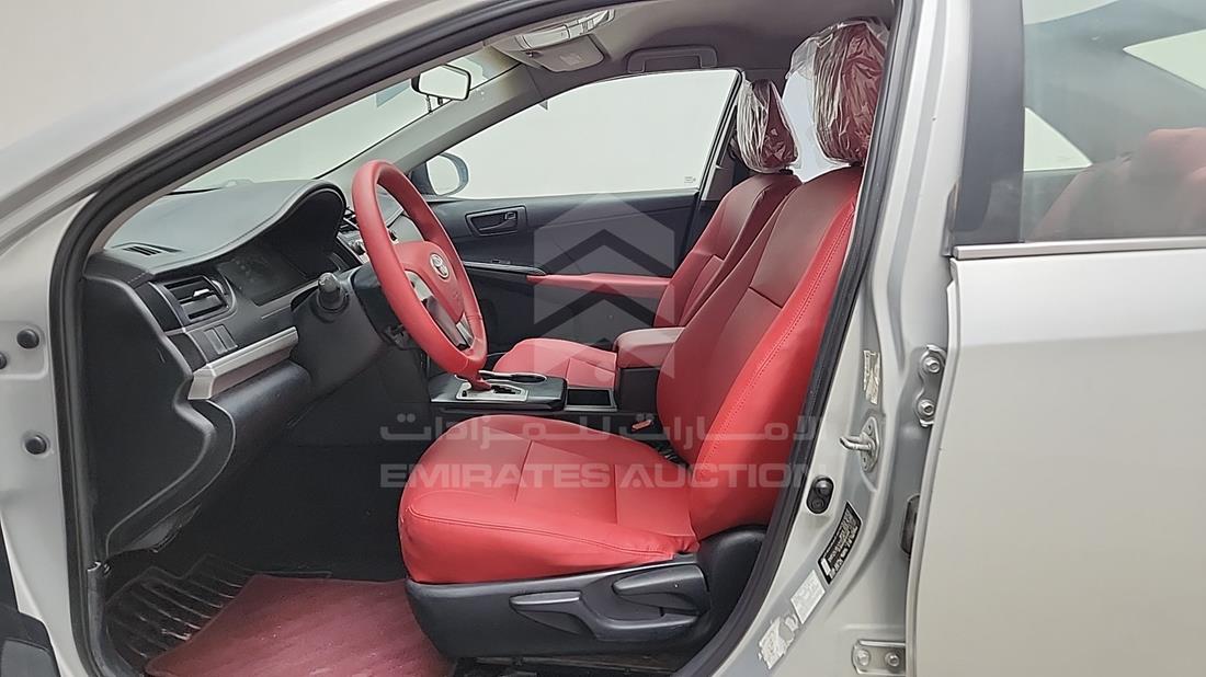 2014 Toyota Camry — Front Left Driver Seat View — Photo 16
