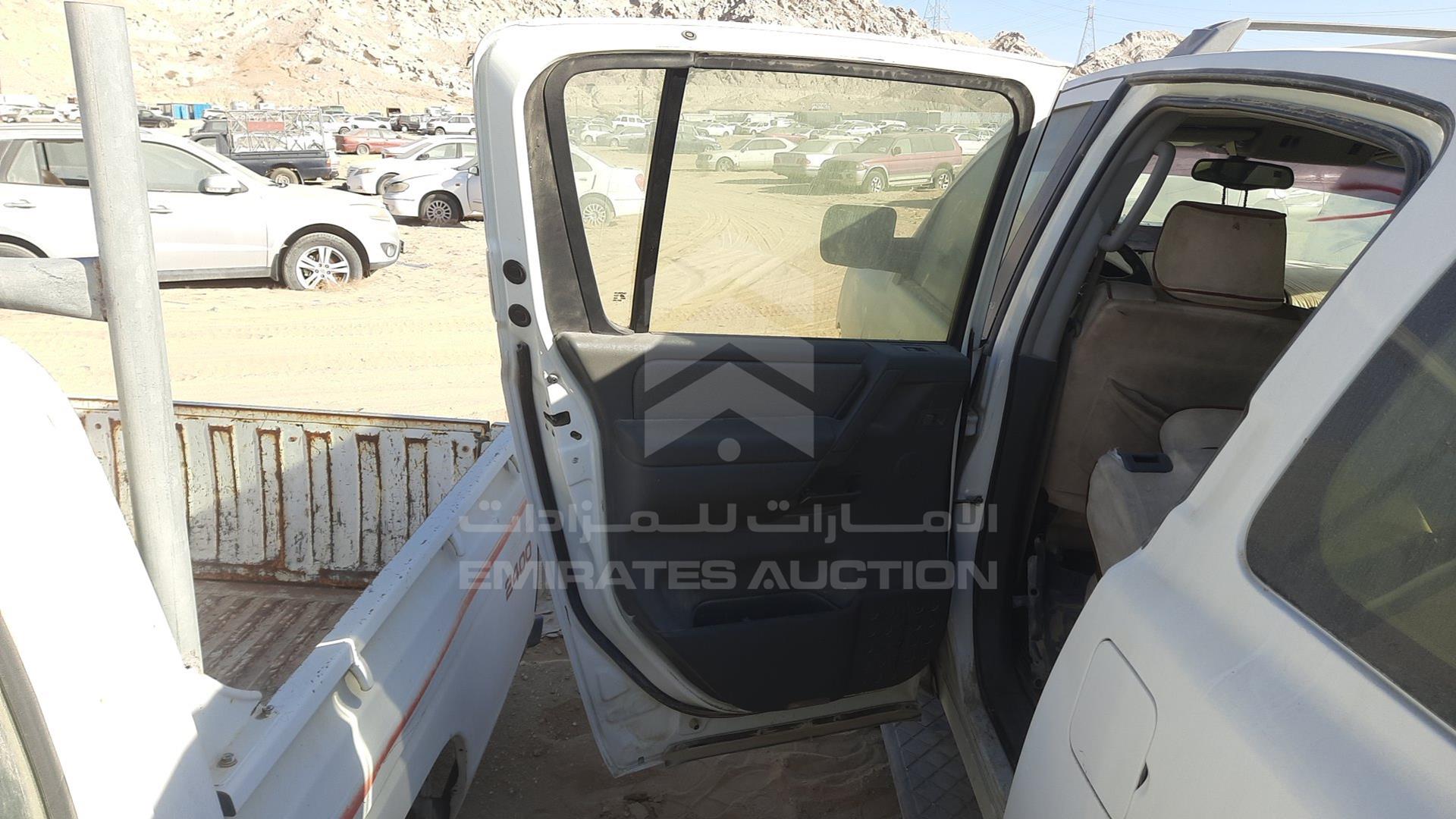 2005 NISSAN ARMADA VIN: 5N1AA08B95N738991