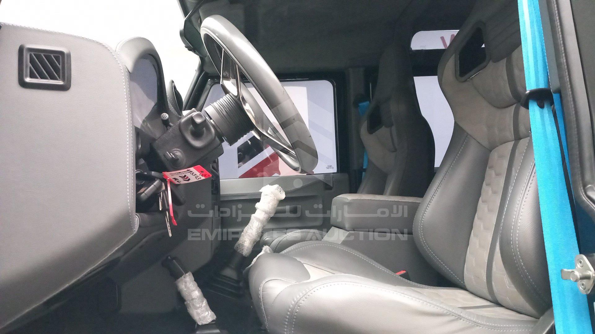 2013 LAND ROVER DEFENDER VIN: SALLDHMR8DA441729