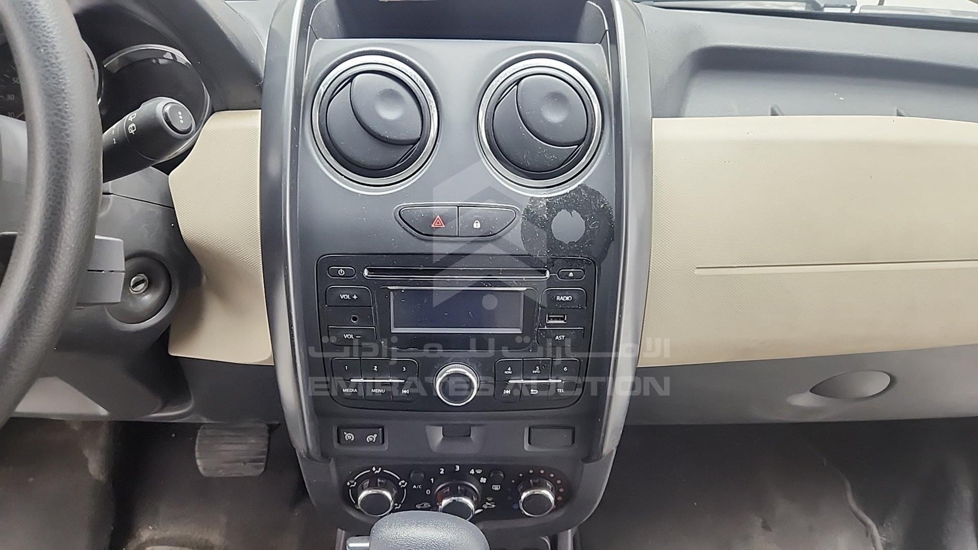 2017 RENAULT DUSTER VIN: VF1HSRCH9HA531771