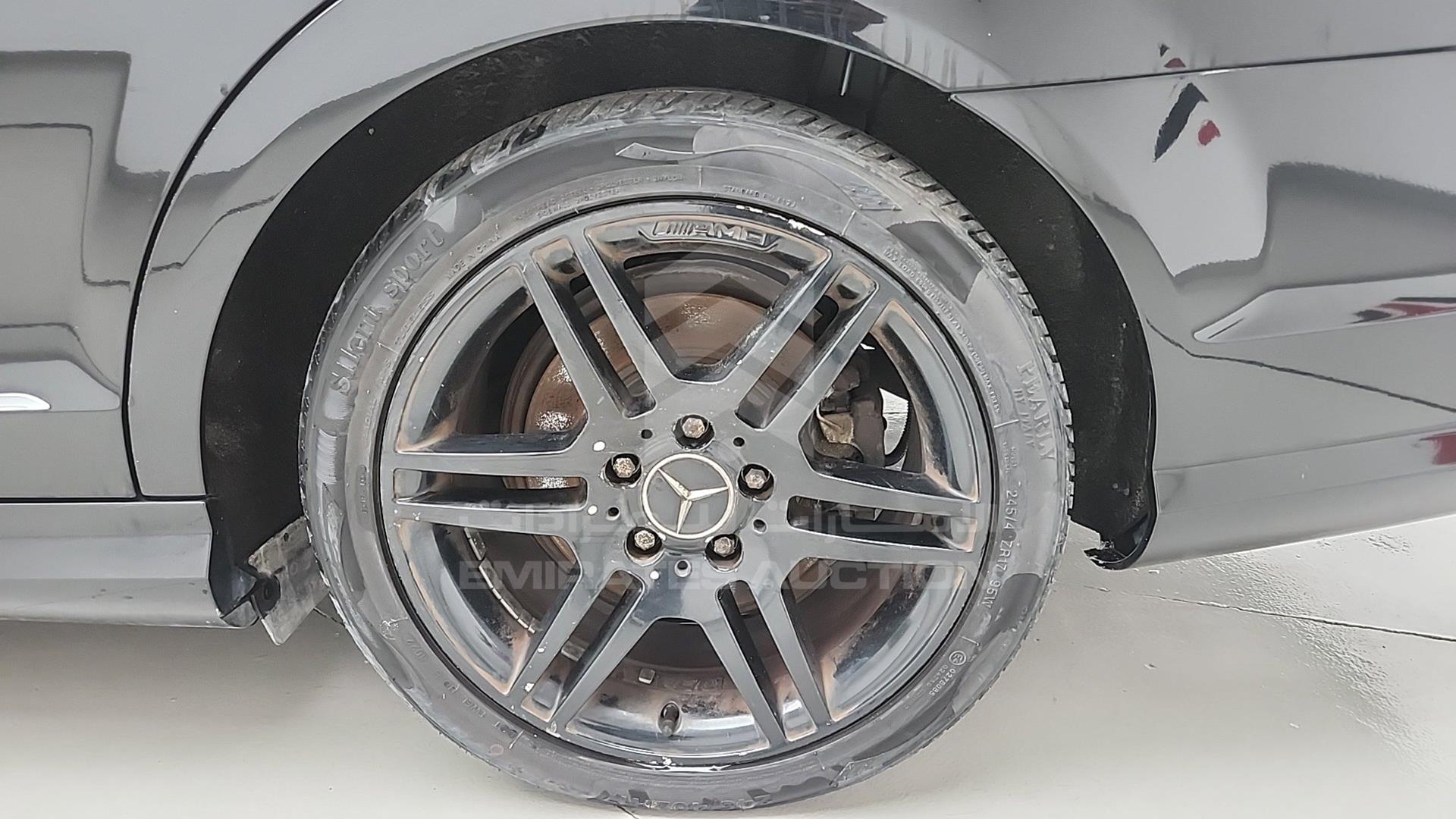 2008 MERCEDES C 280 VIN: WDDGF54X38F121279