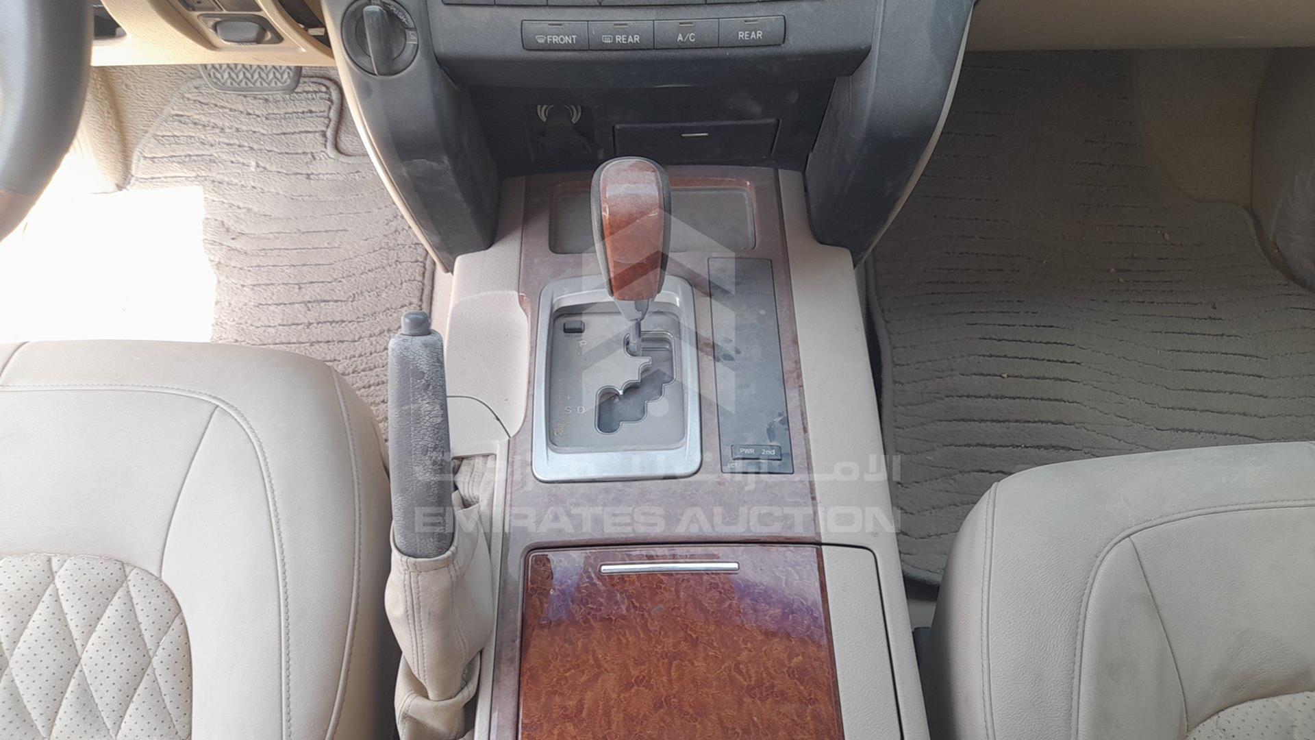 2015 TOYOTA LAND CRUISER VIN: JTMHU09J3F5102245
