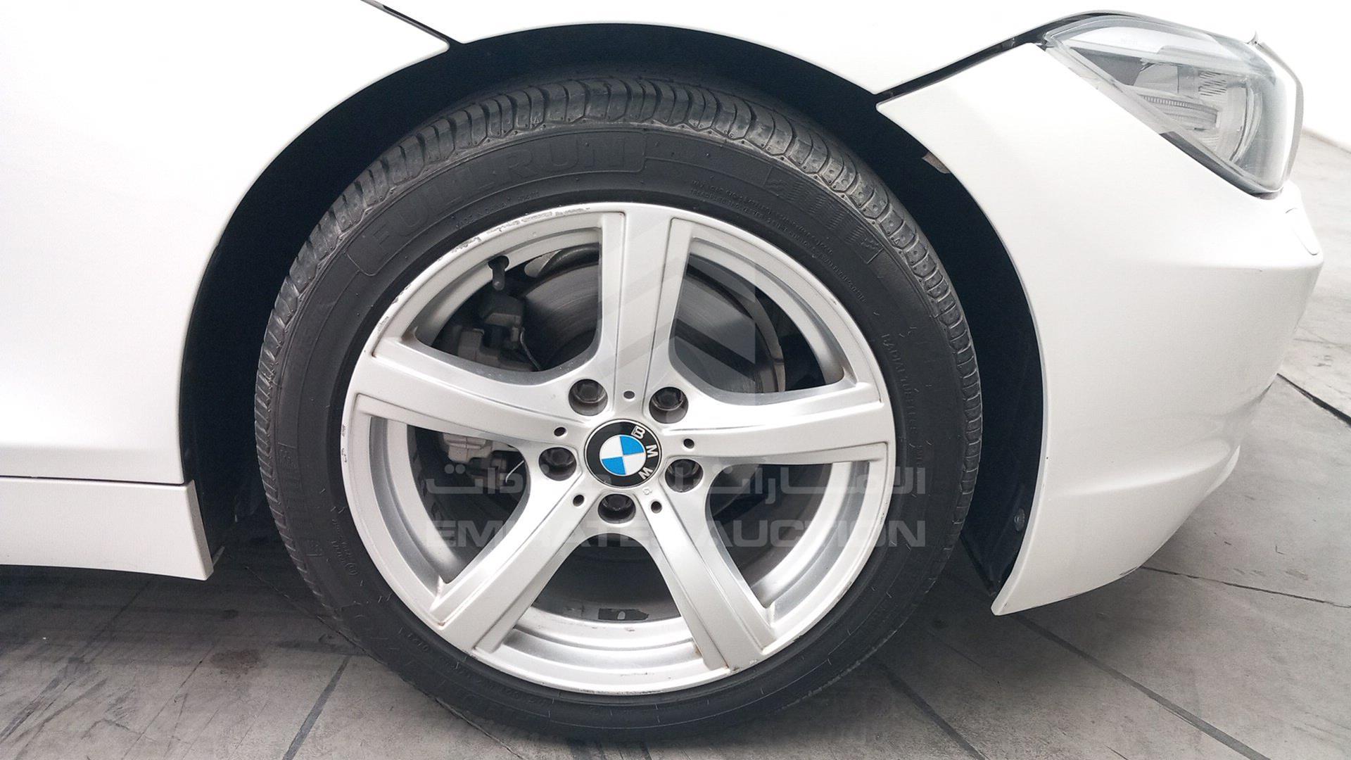 2015 BMW Z4 VIN: WBALL1103FJ664642