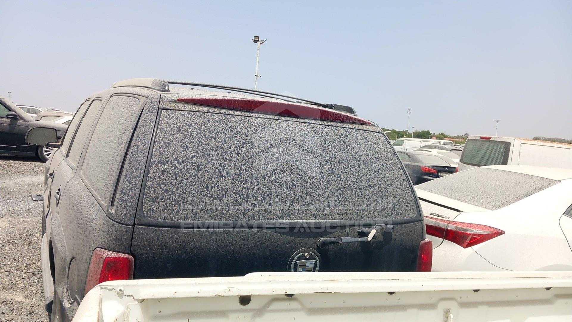 2004 CADILLAC ESCALADE VIN: 1GYEK63N84R291868
