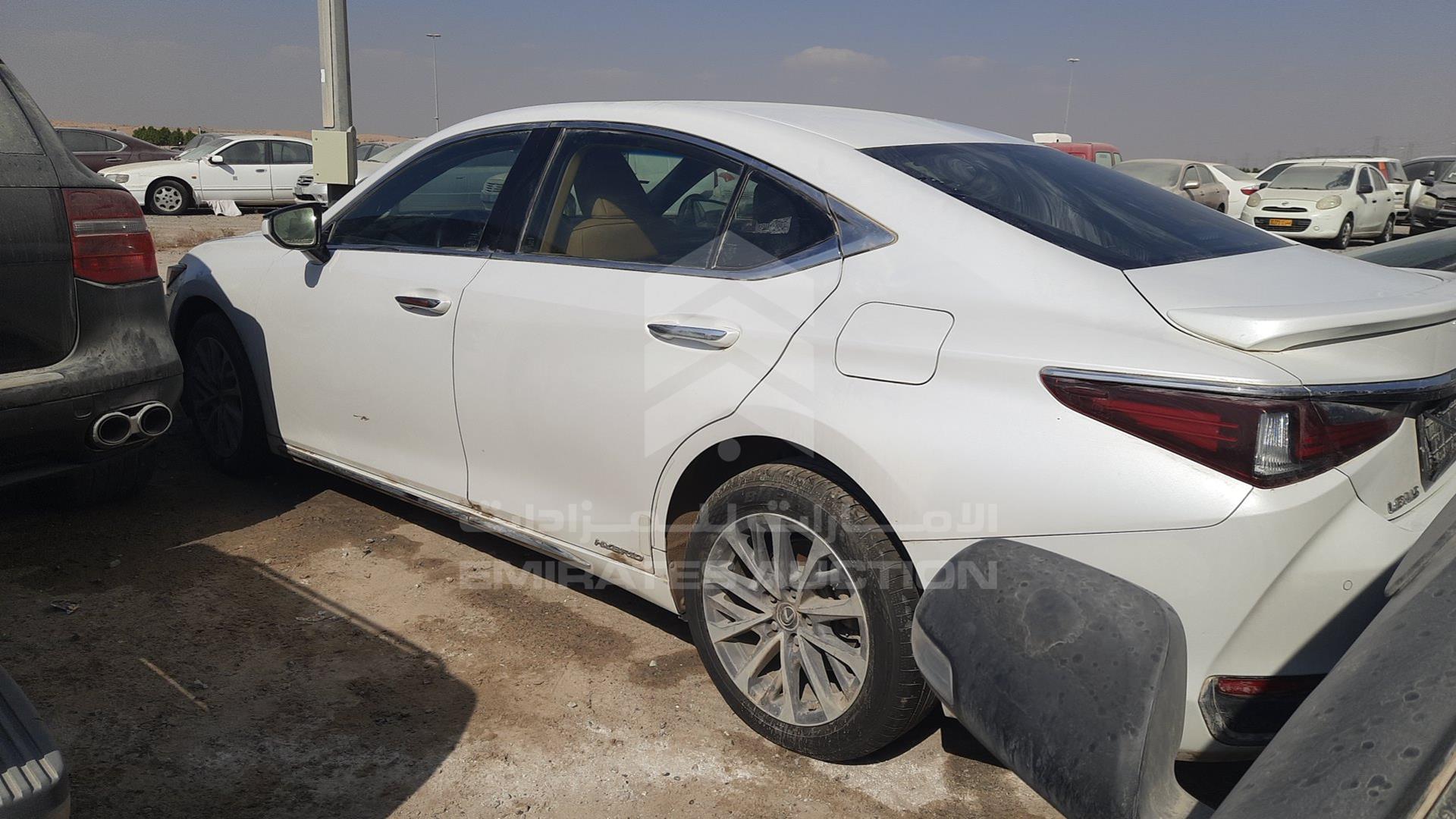 2022 LEXUS ES 300 VIN: JTHB21B18N2181129