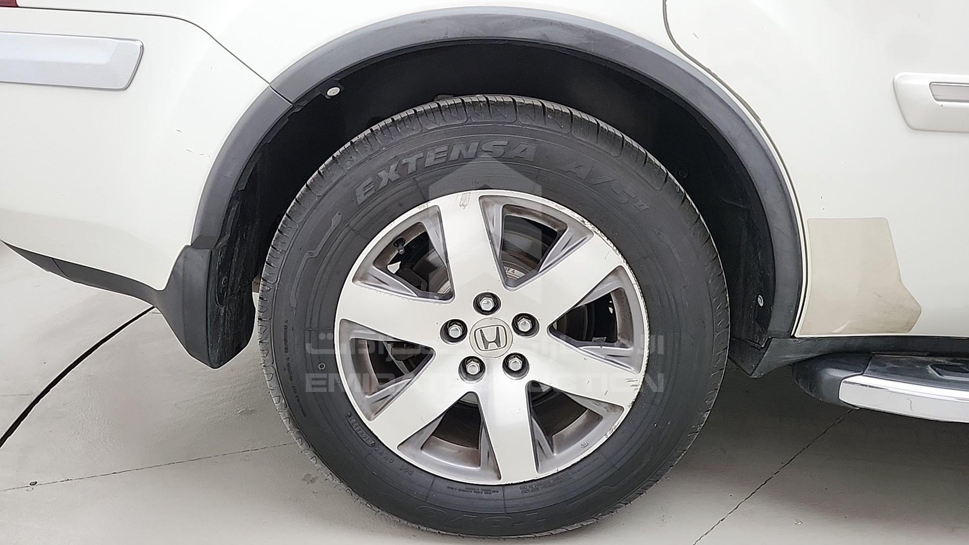 2015 HONDA PILOT VIN: 5FNYF4881FB701658