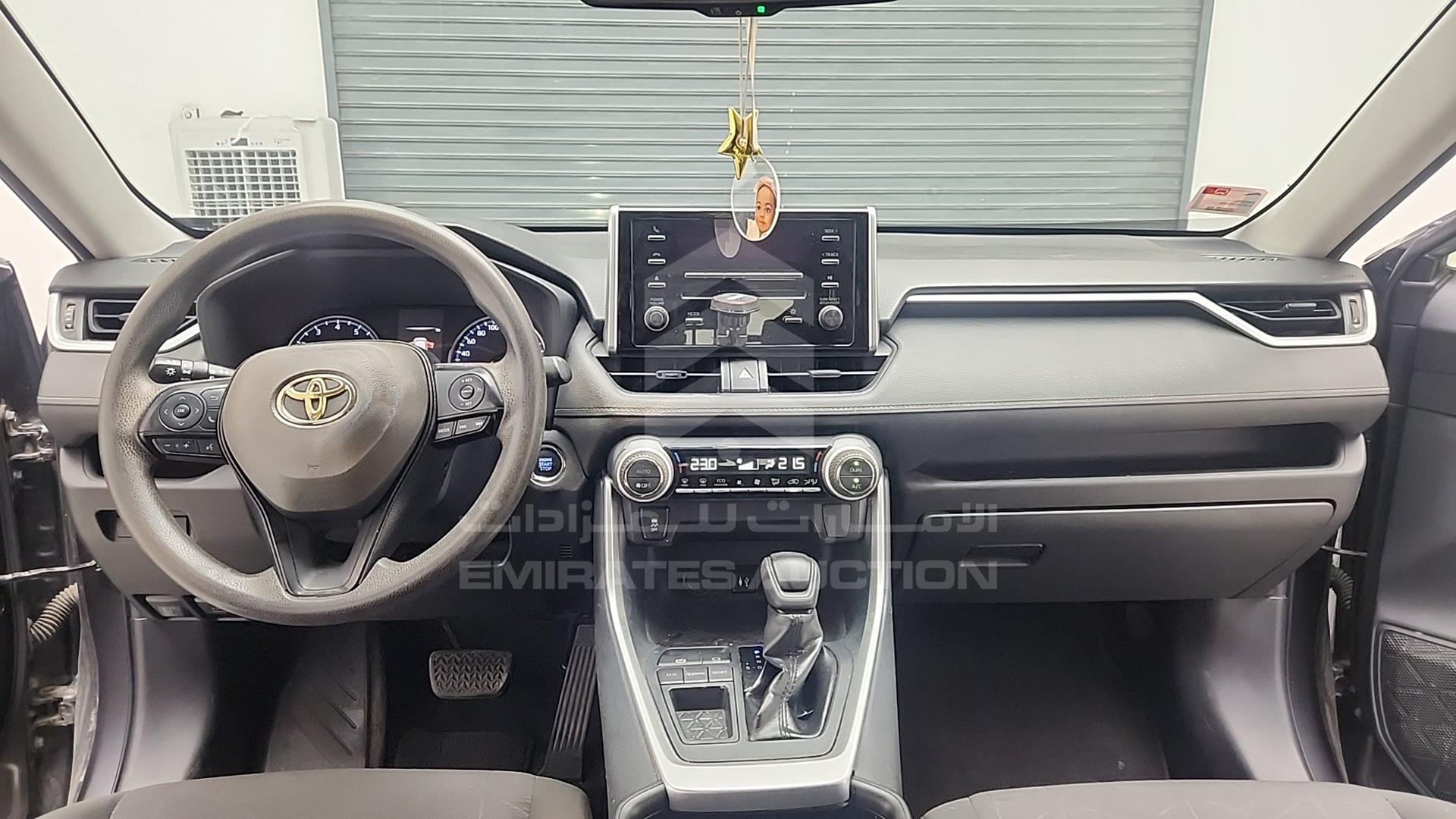2019 TOYOTA RAV-4 VIN: JTDW13FV2KJ007783