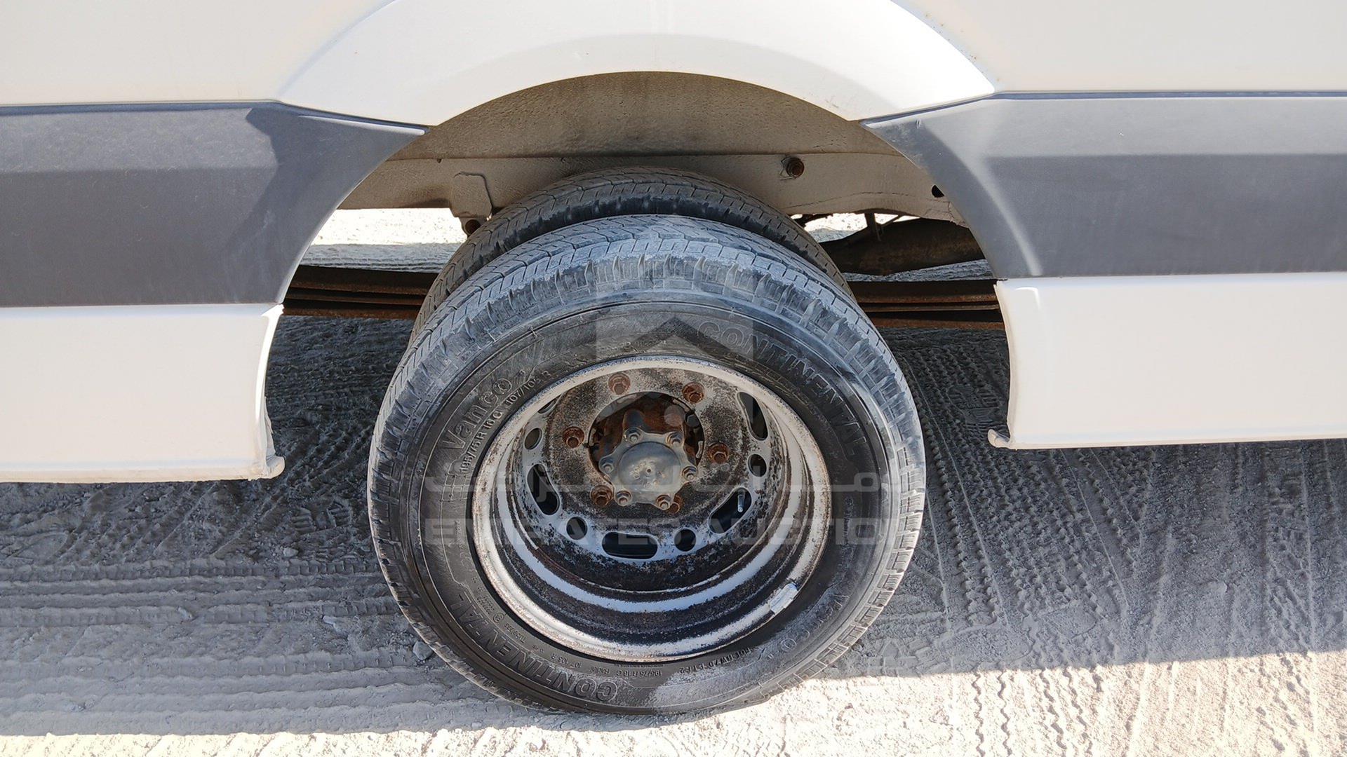 2009 VOLKSWAGEN CRAFTER VIN: WV1KDB2E896001107