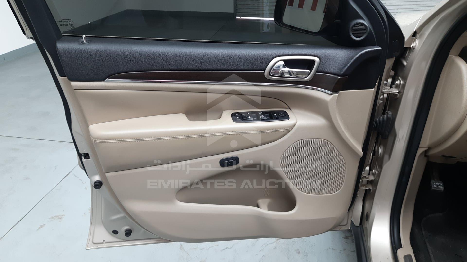 2015 JEEP GRAND CHEROKEE VIN: 1C4RJFBT4EC451985