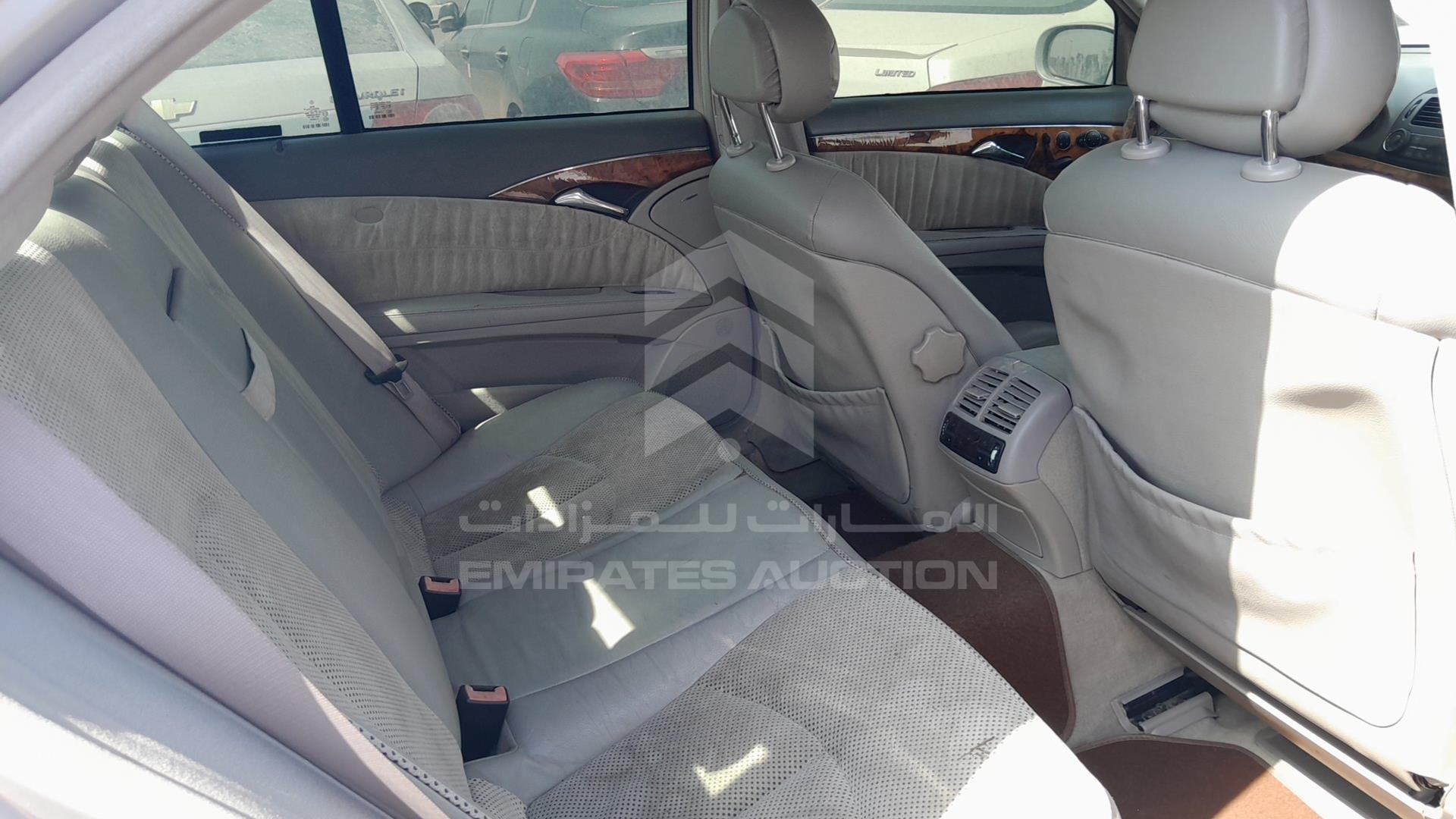 2004 MERCEDES E 320 VIN: WDB2110611A345565