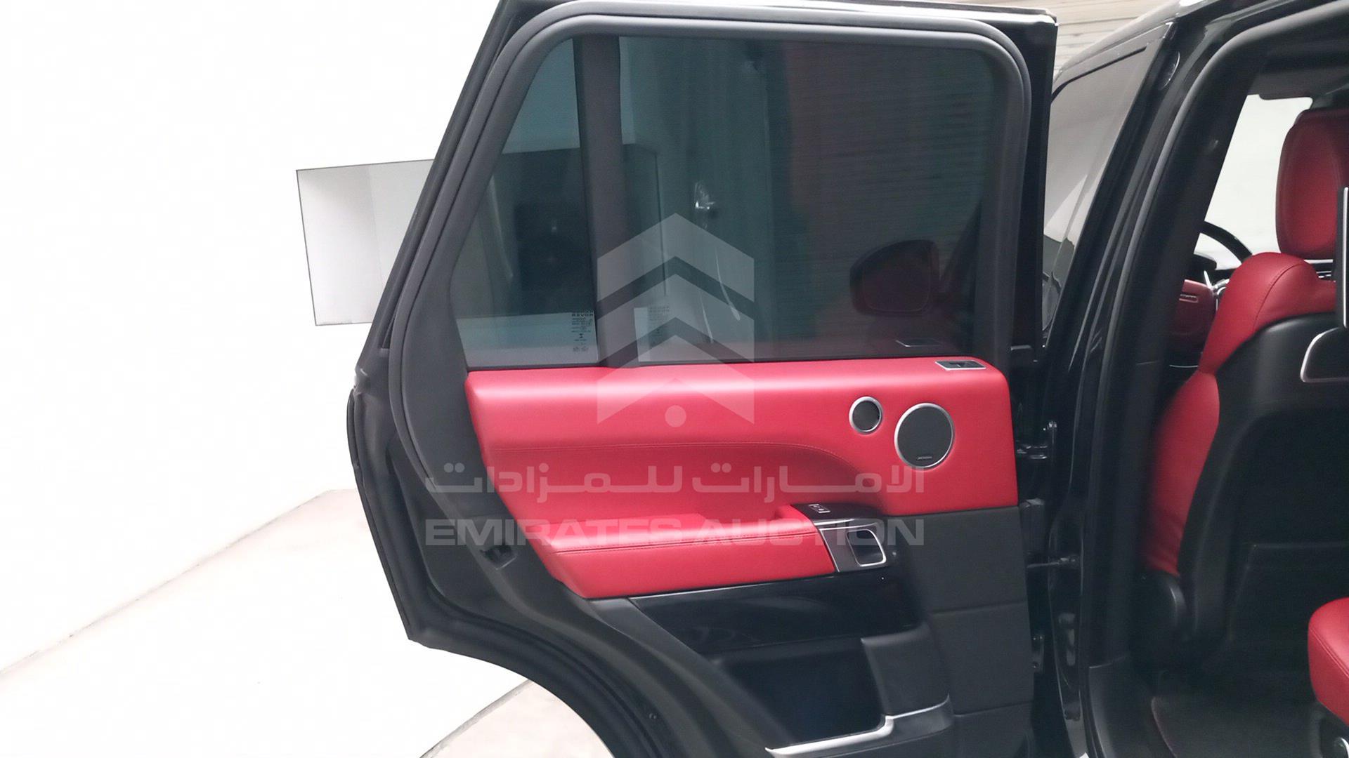 2016 RANGE ROVER VOGUE VIN: SALGA2EF9GA304882