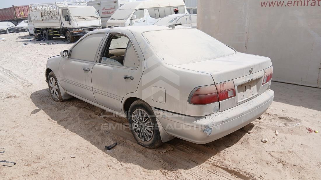 نيسان صني 1997 — الزاوية الخلفية اليسرى — صورة 5