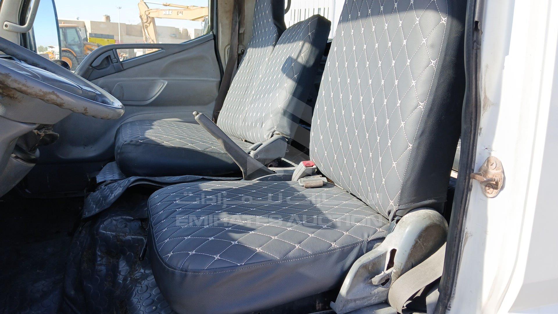2009 MITSUBISHI CANTER VIN: JL7BCE1J79K004605