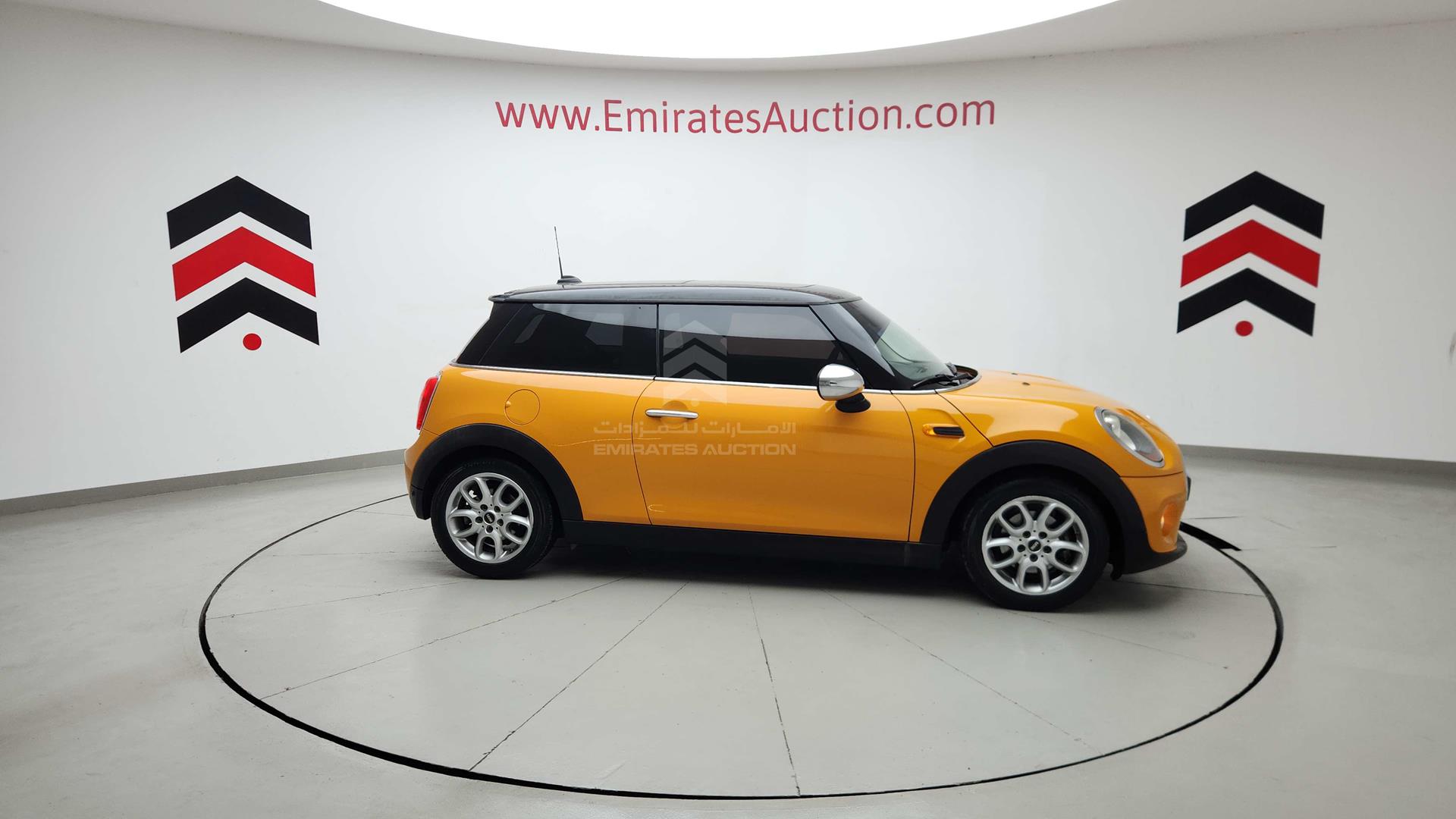 2016 MINI COOPER VIN: WMWXM5109G2A68567