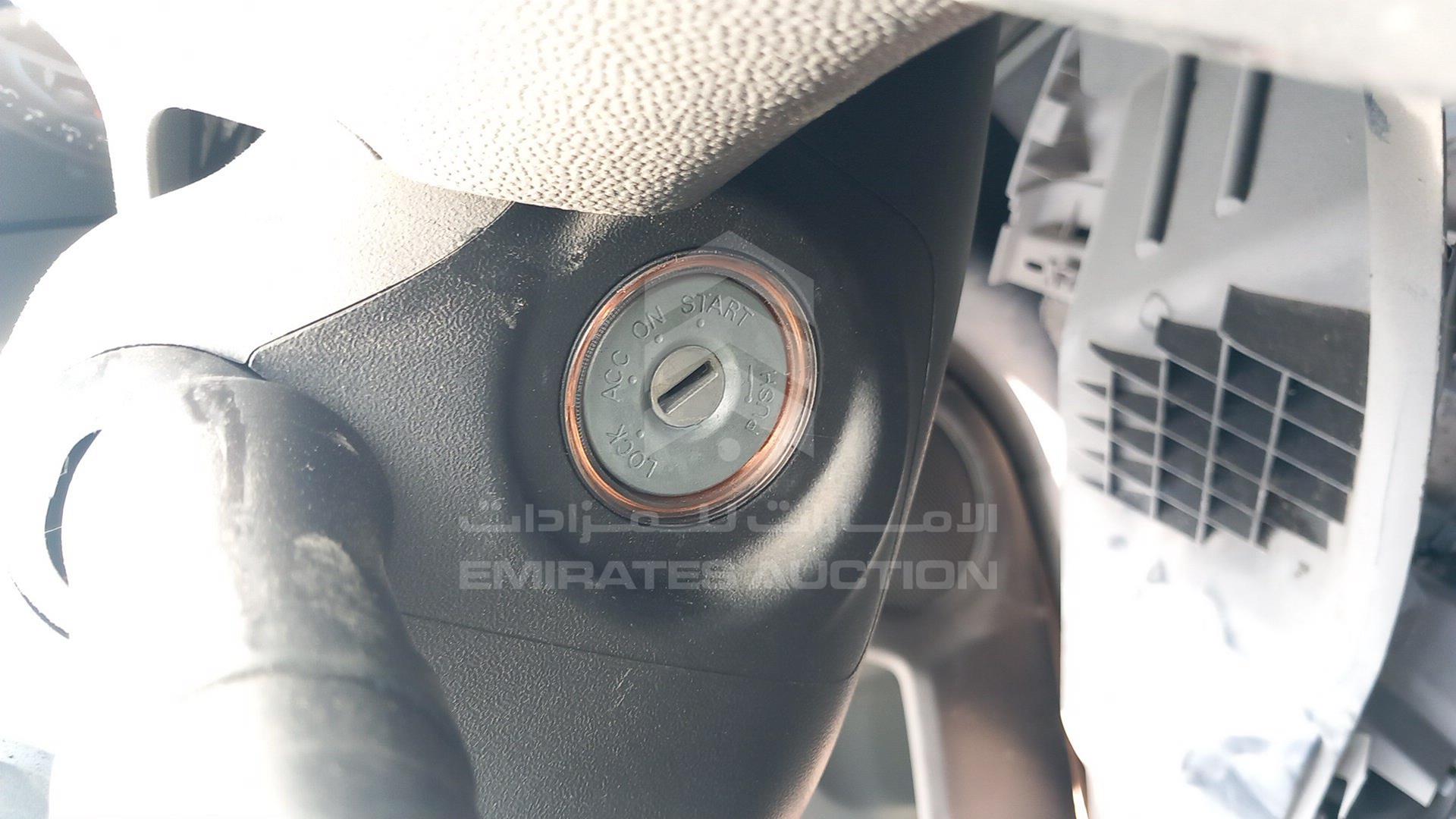0 MITSUBISHI --- VIN: MMDAFT6J5MH008852
