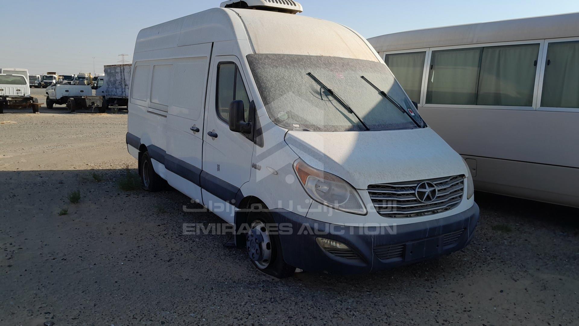 2017 JAC SUNRAY VIN: LJ11KBBCXH1500590