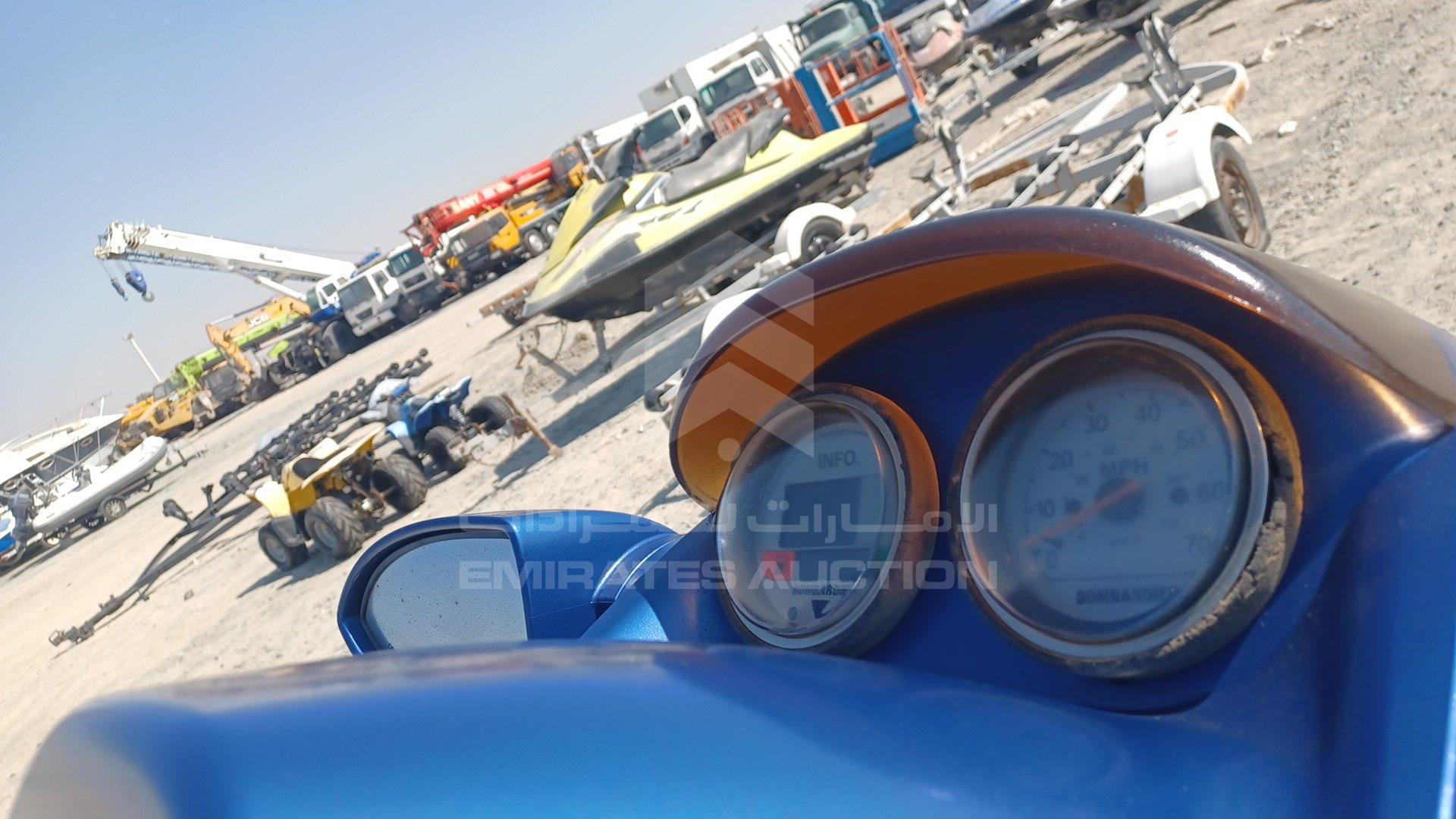 0 JET SKI + TROLLEY SEA DOO VIN: ZZN41052B207