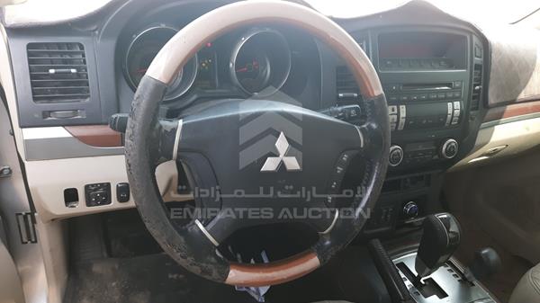 JMYLRV93W8J720721 Mitsubishi Pajero