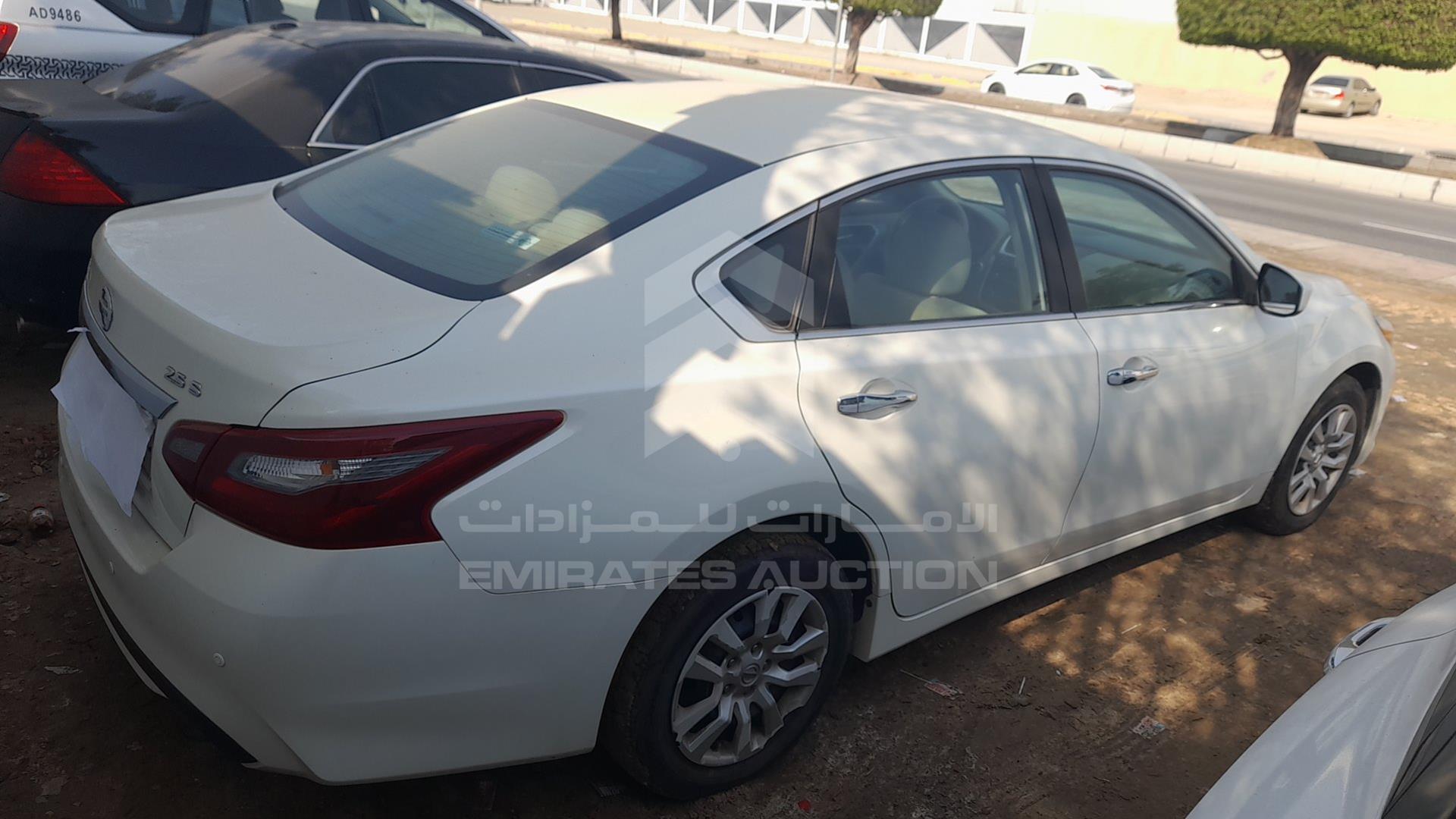 2018 NISSAN ALTIMA VIN: 1N4AL3A99JC274023
