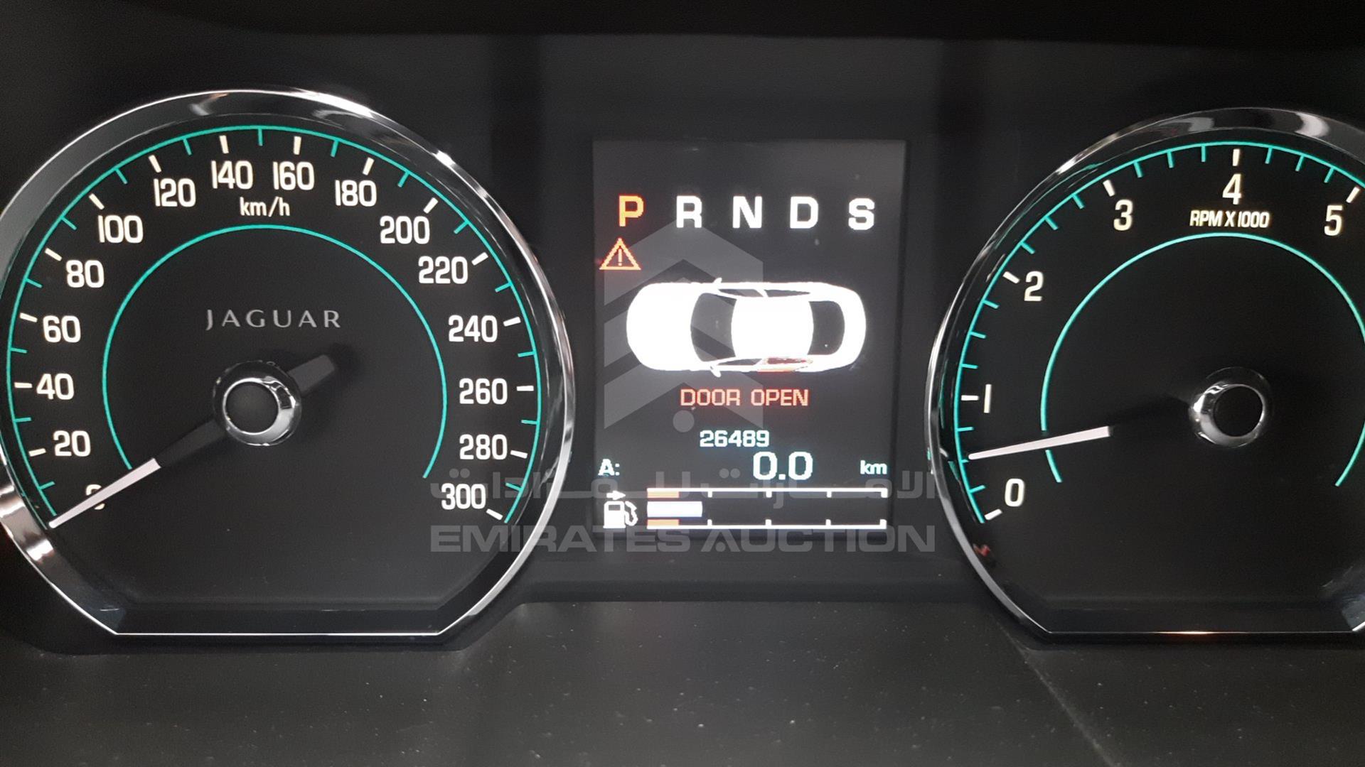 2012 JAGUAR XF VIN: SAJAA06F8CLS37272
