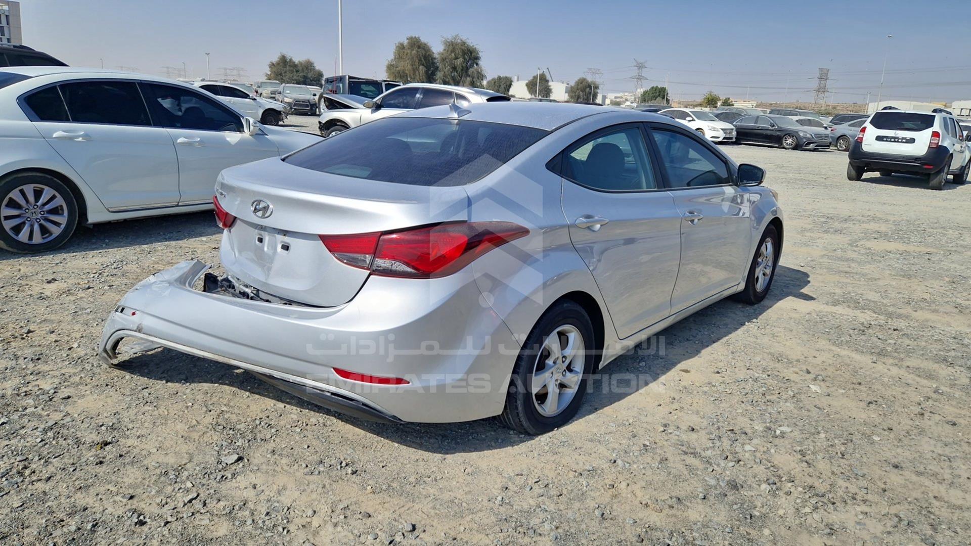 2015 HYUNDAI ELANTRA VIN: 5NPDH4AE5FH623413