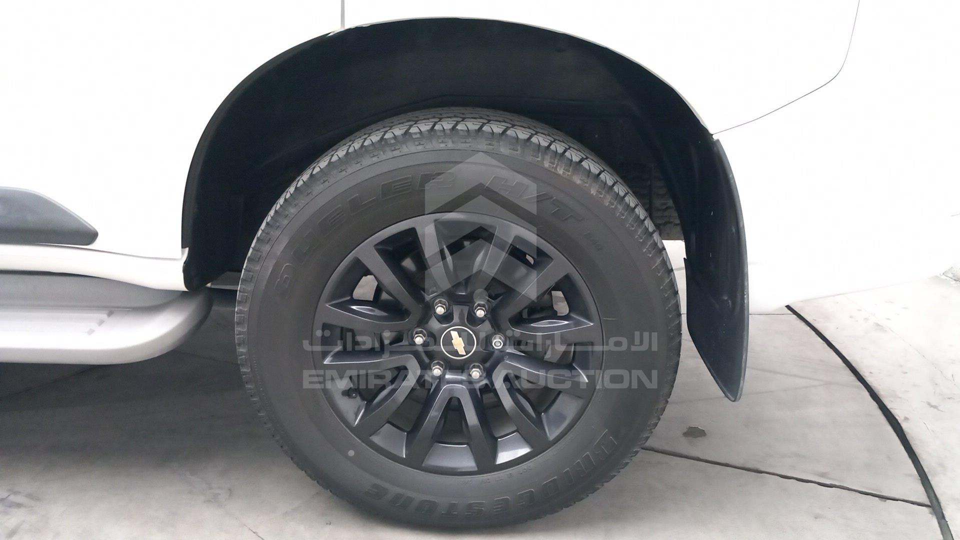 2018 CHEVROLET TRAILBLAZER VIN: MMM156FB8JH615272