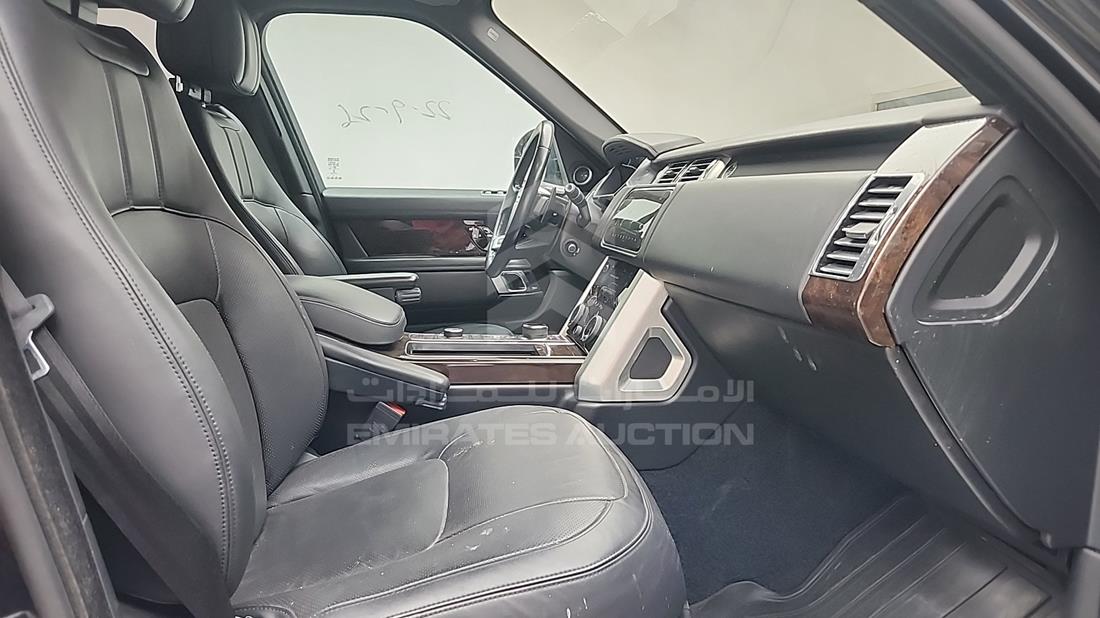 2020 Range Rover — Front Right Passenger Seat View — Photo 30