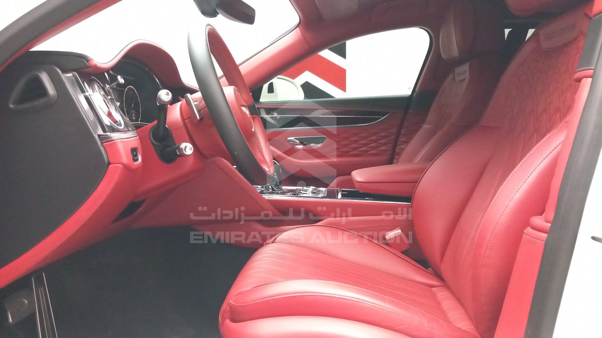 2020 BENTLEY FLYING SPUR VIN: 5CBBA5ZG1LC083849