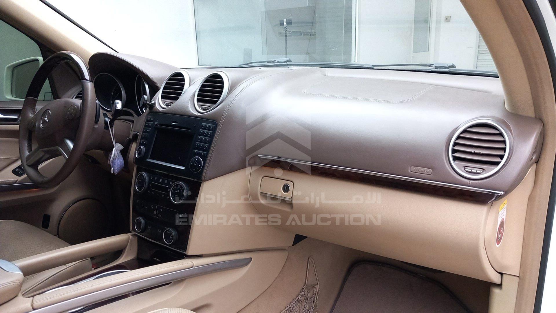 2011 MERCEDES GL 500 VIN: WDCBF8GE2BA653329