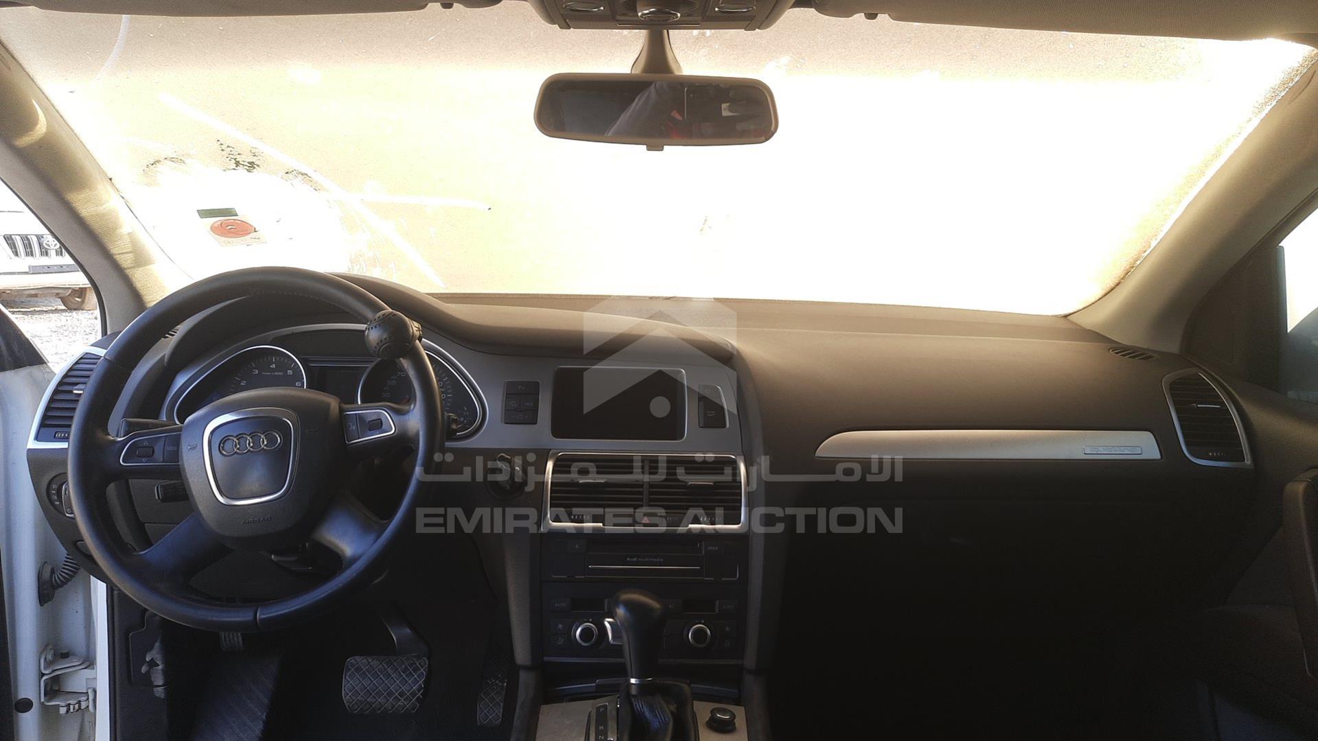 2011 AUDI Q7 VIN: WAUAGD4LXBD002021