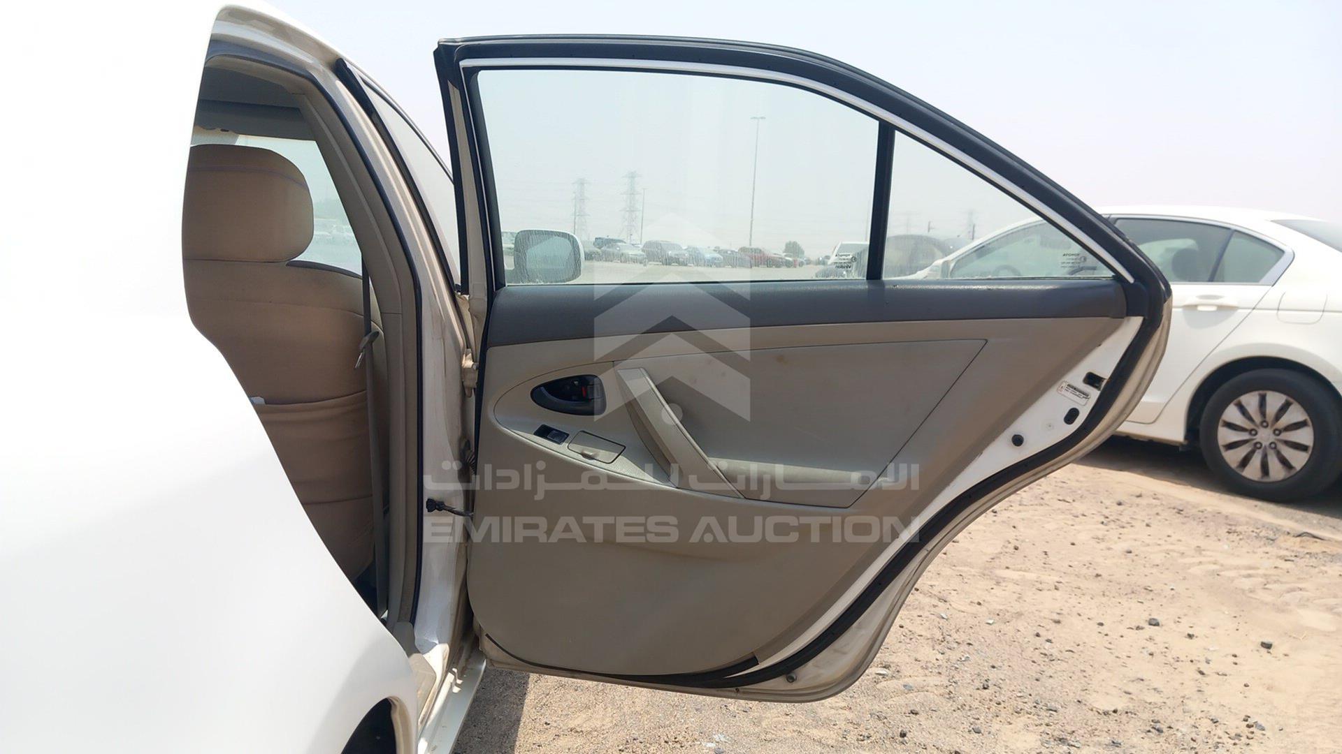 2008 TOYOTA CAMRY VIN: 6T1BE42K58X520004