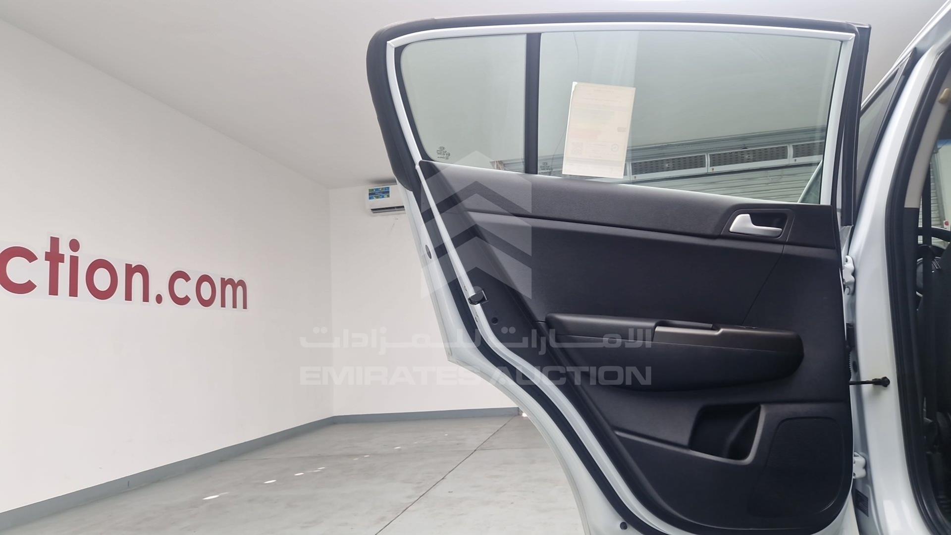 2020 KIA SPORTAGE VIN: U5YPG81C9LL832279