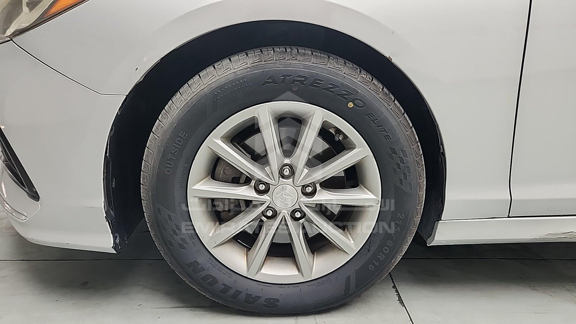 2018 HYUNDAI SONATA VIN: 5NPE24AF5JH680881