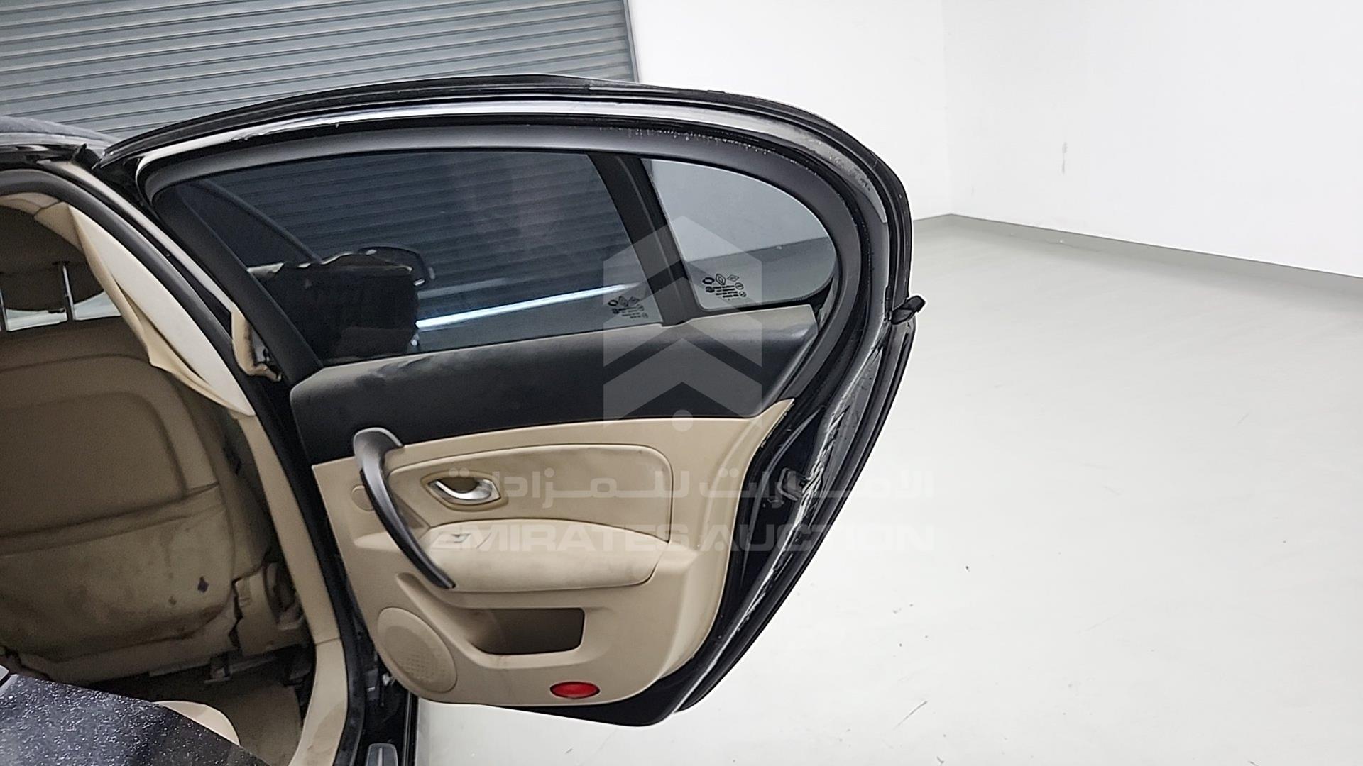 2012 RENAULT SAFRANE VIN: VF1ABLCC1CC258065
