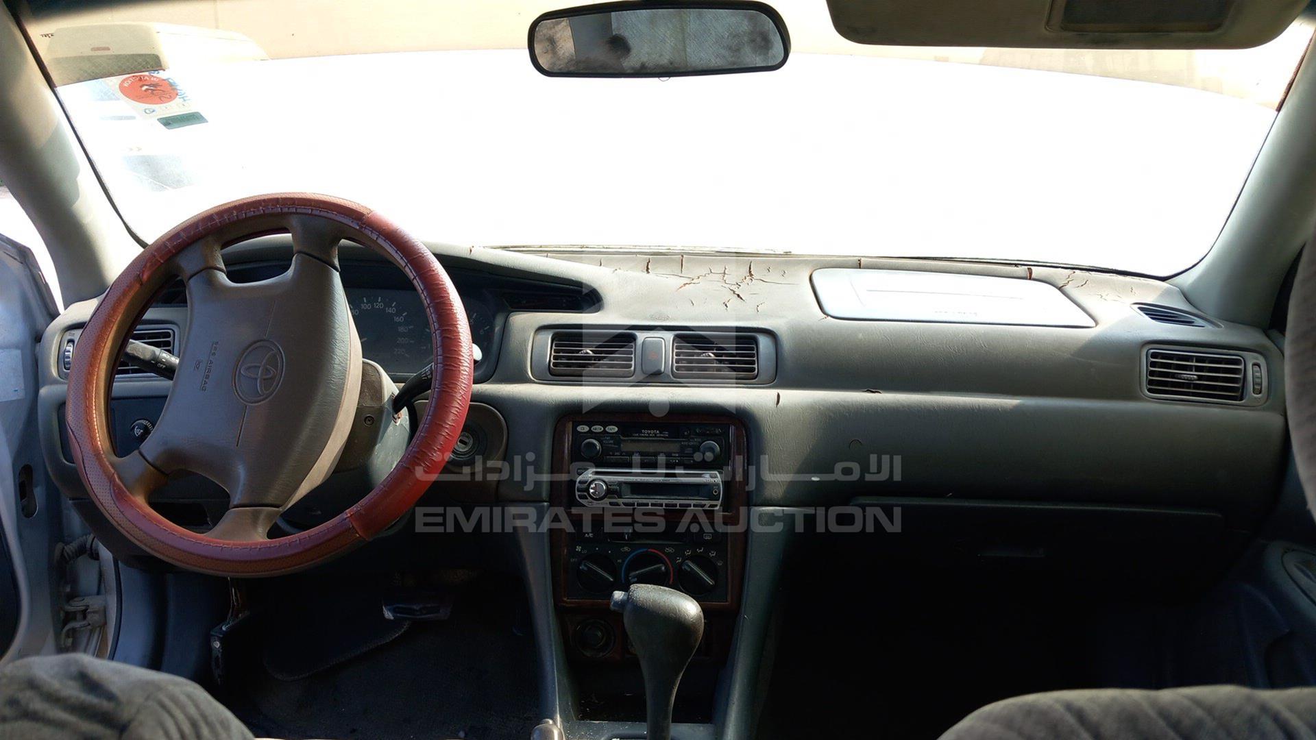 2002 TOYOTA CAMRY VIN: 6T1BG22K62X456938
